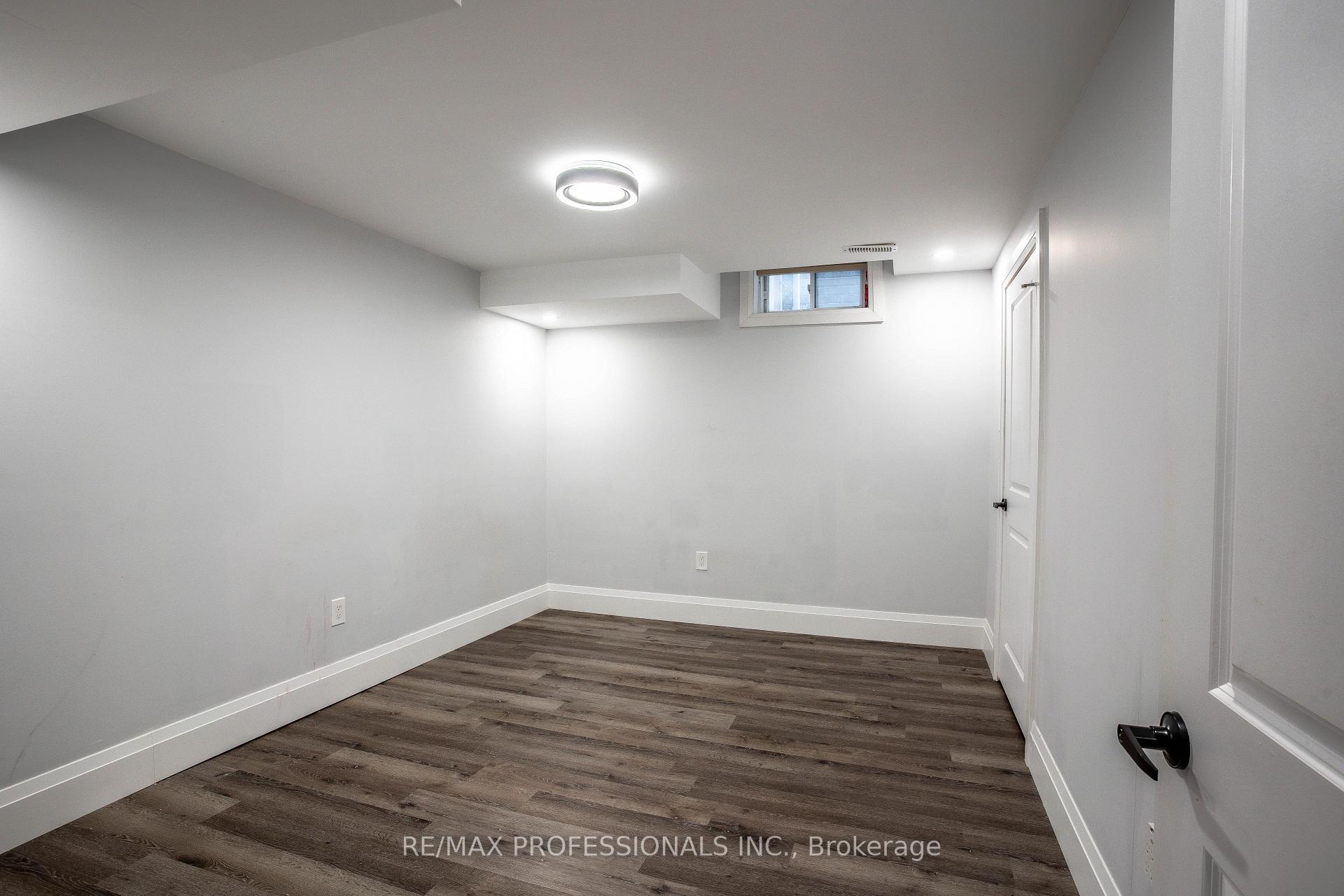 Photo 12 of Unit Lower, 129 Hutchinson Drive, New Tecumseth, Alliston — HOMEH