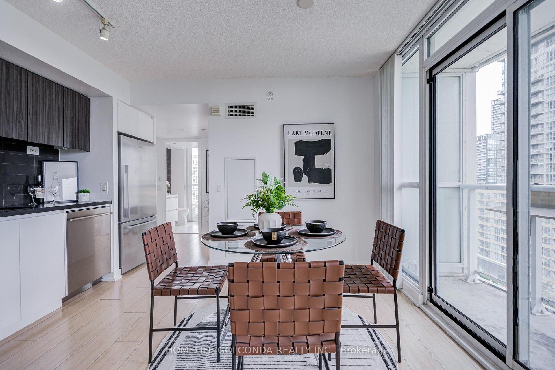 Photo 6 of Unit 1512, 85 Queens Wharf Road, Toronto, Waterfront Communities — HOMEH