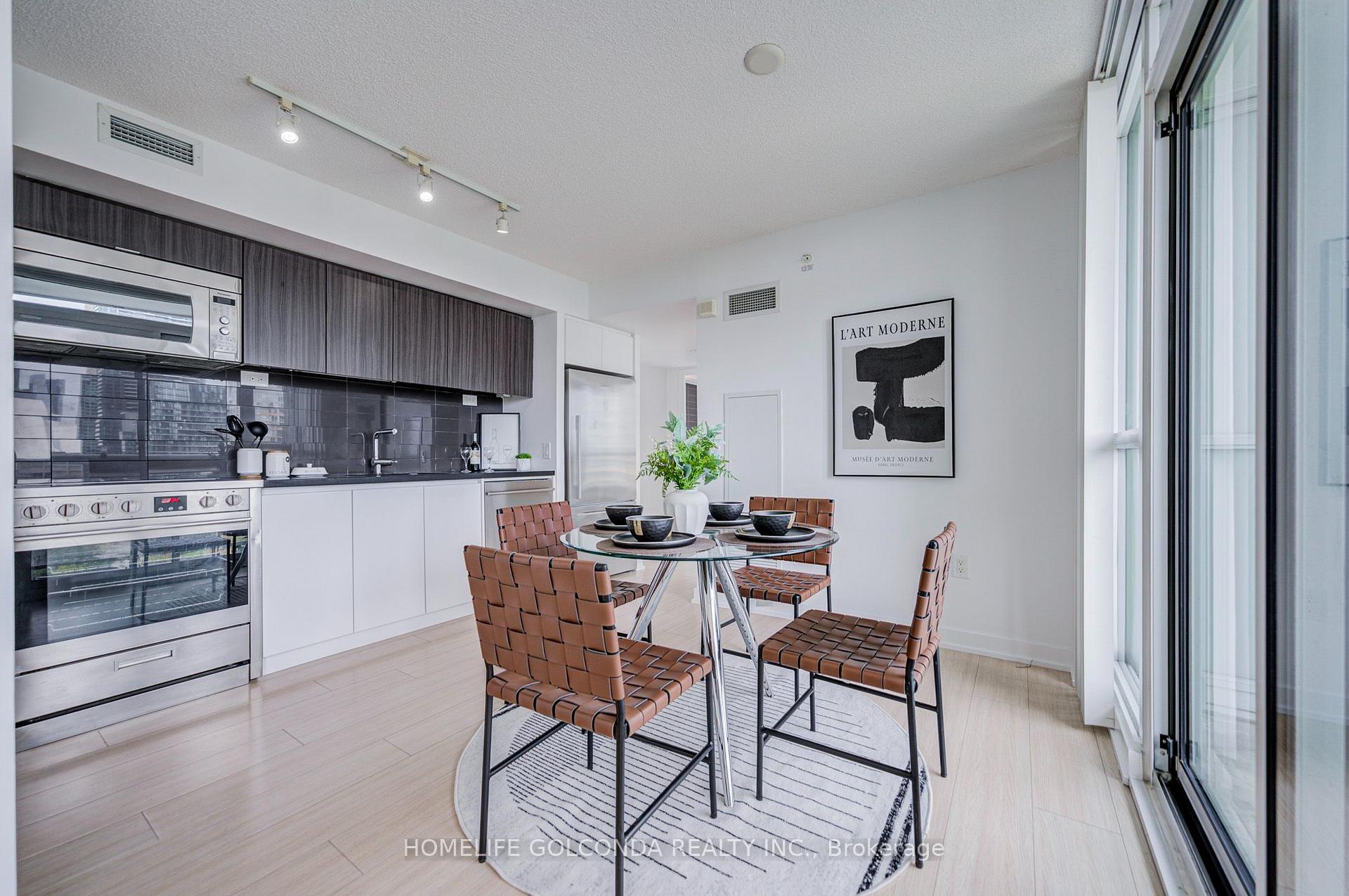 Photo 7 of Unit 1512, 85 Queens Wharf Road, Toronto, Waterfront Communities — HOMEH