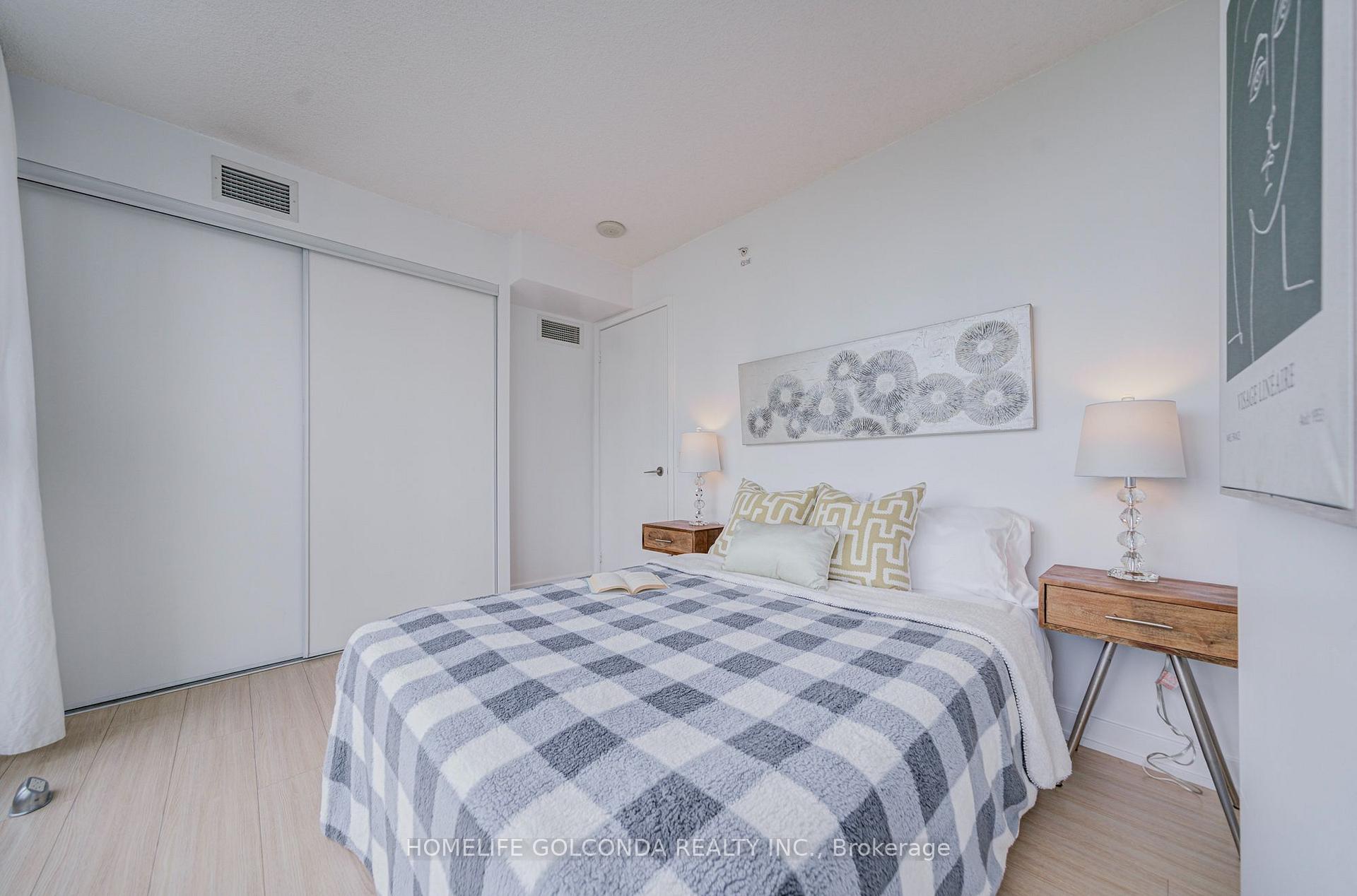 Photo 22 of Unit 1512, 85 Queens Wharf Road, Toronto, Waterfront Communities — HOMEH