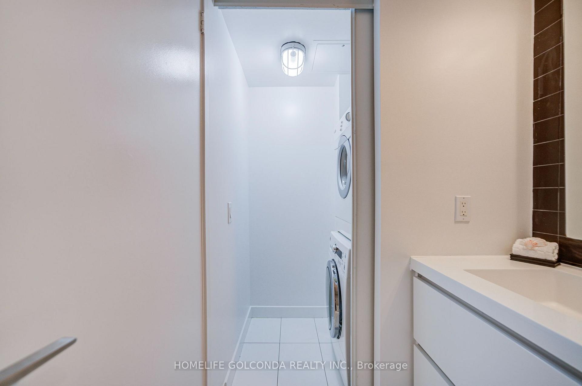 Photo 32 of Unit 1512, 85 Queens Wharf Road, Toronto, Waterfront Communities — HOMEH