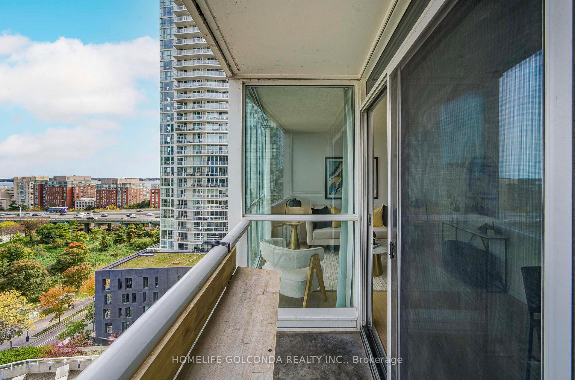 Photo 38 of Unit 1512, 85 Queens Wharf Road, Toronto, Waterfront Communities — HOMEH