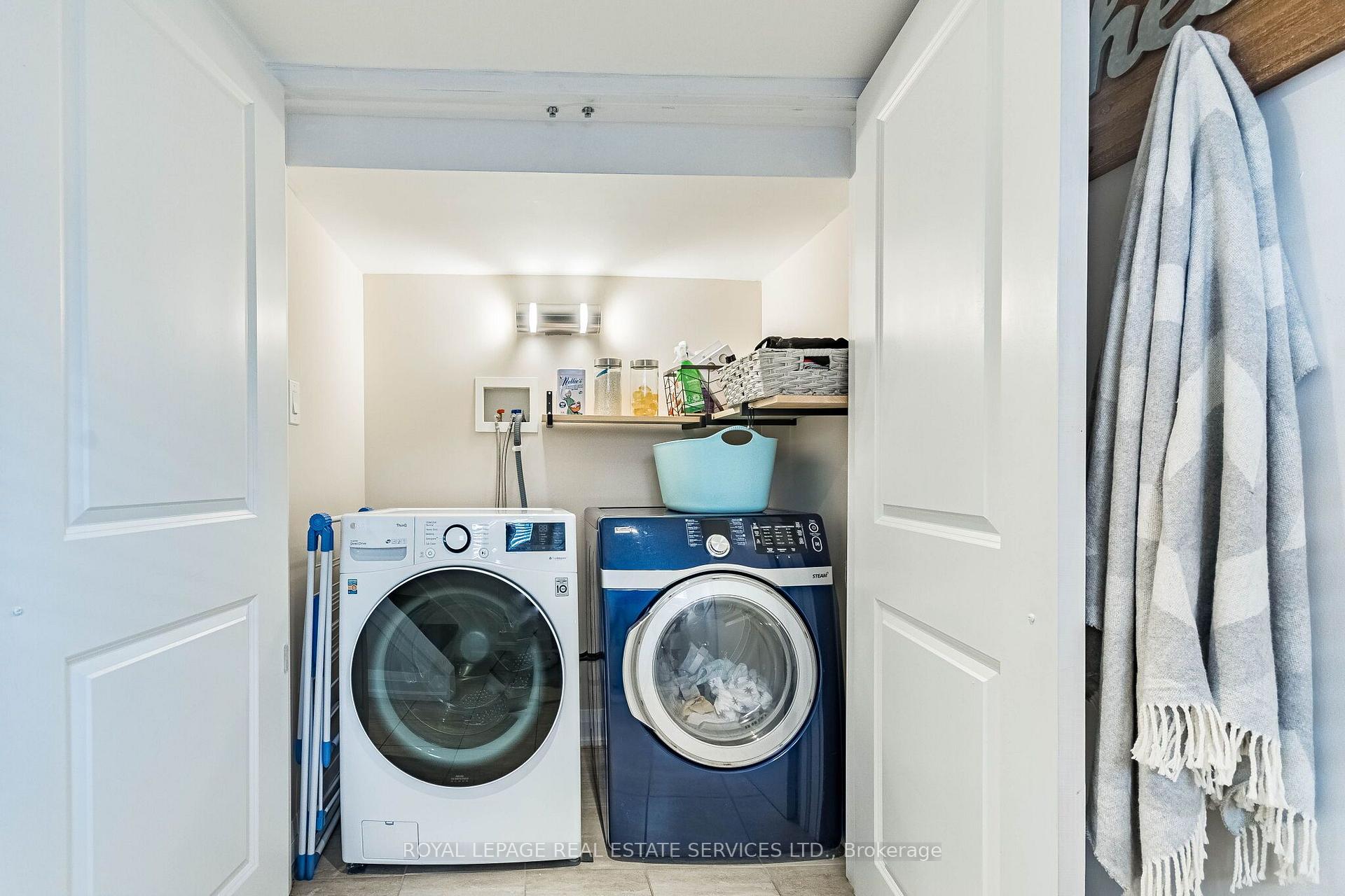 Photo 26 of 1192 Flagship Drive, Mississauga, Applewood — HOMEH