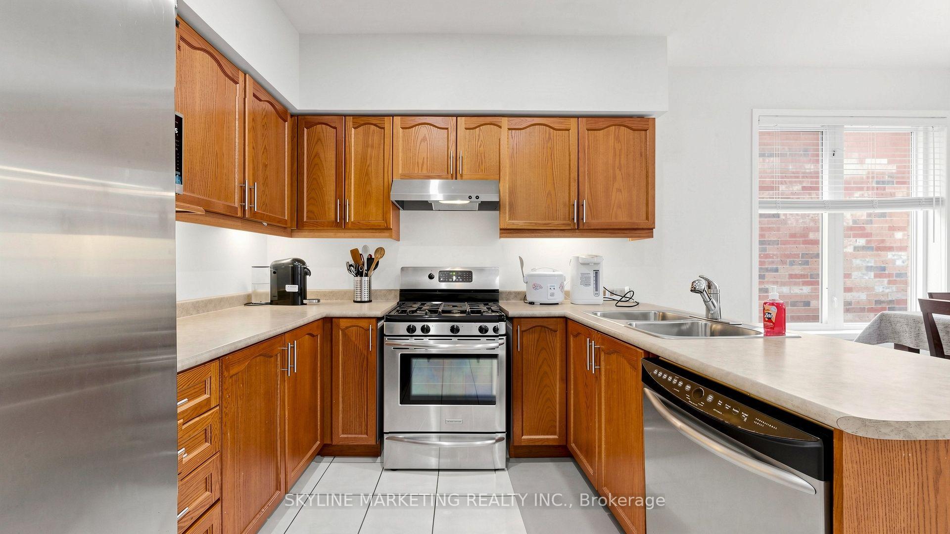 Photo 12 of 26 Gosford Street, Markham, Cornell — HOMEH