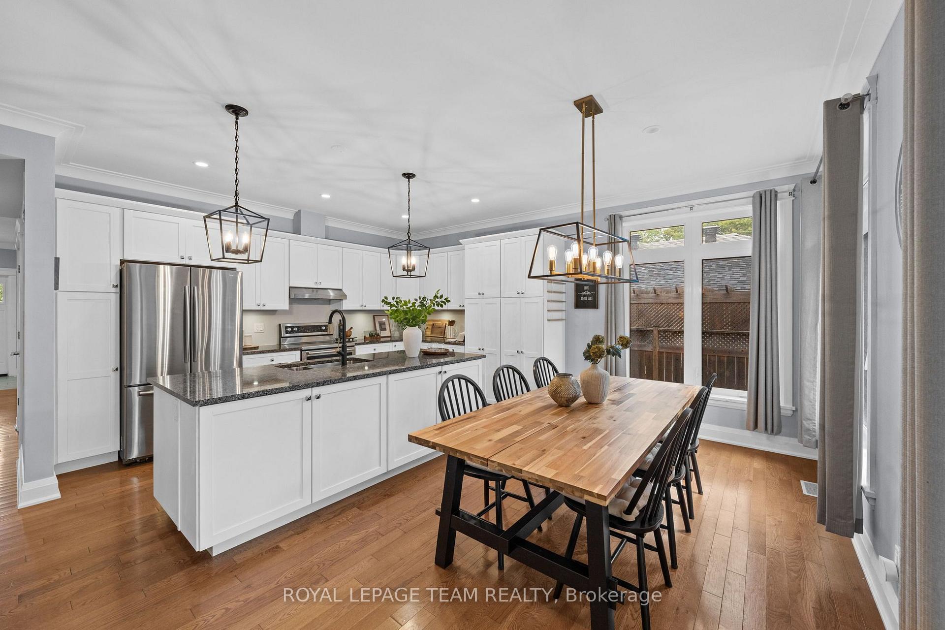 Photo 2 of 77 Juanita Avenue, Ottawa, Carp — HOMEH