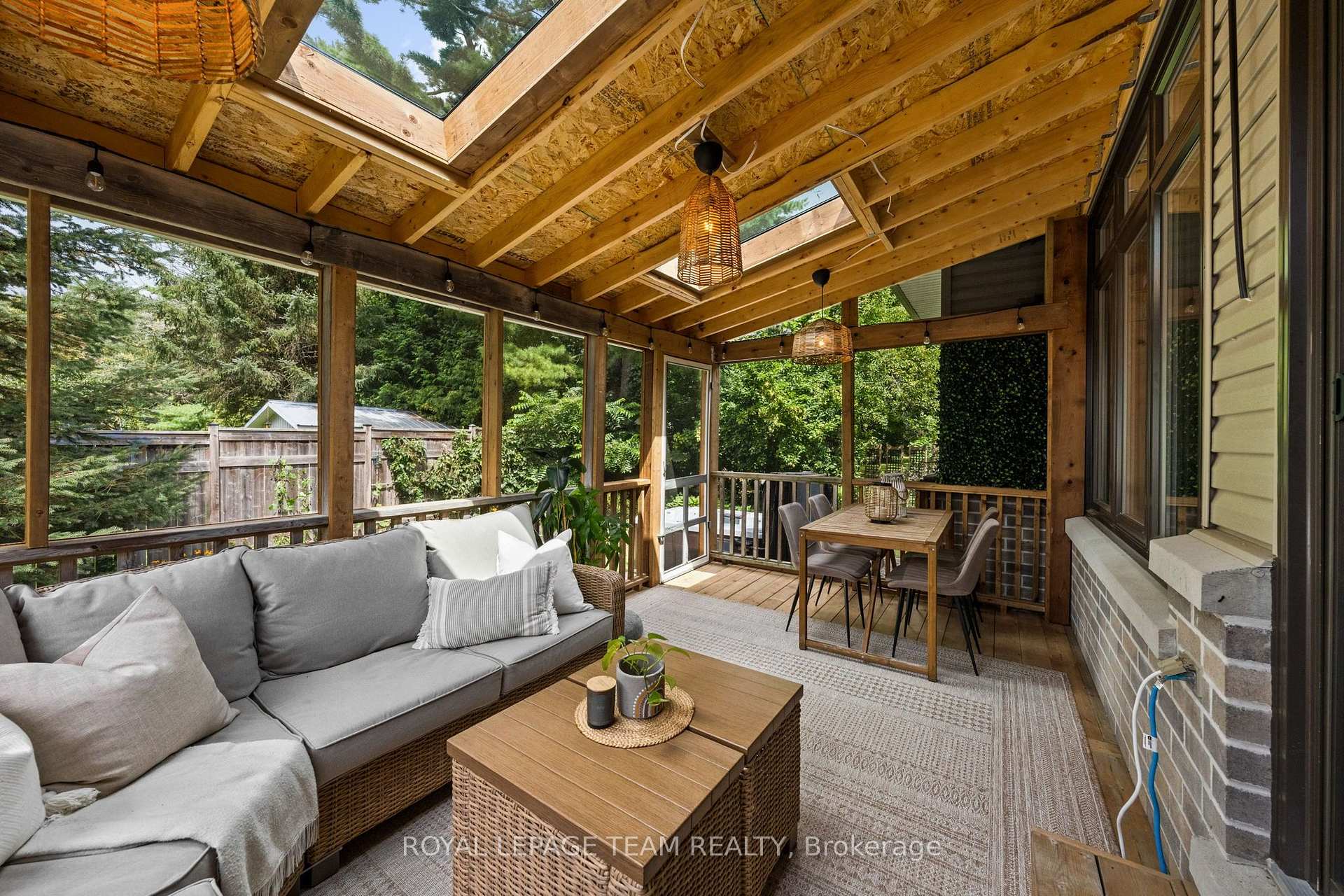 Photo 5 of 77 Juanita Avenue, Ottawa, Carp — HOMEH