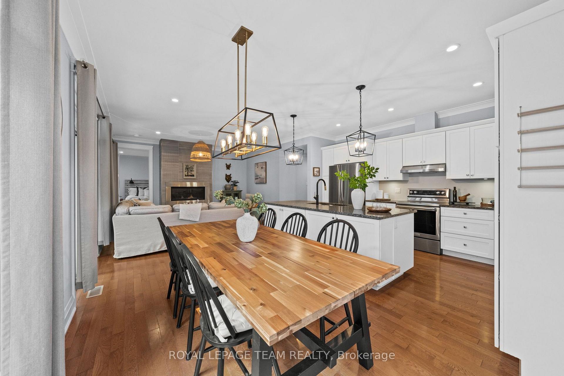 Photo 13 of 77 Juanita Avenue, Ottawa, Carp — HOMEH