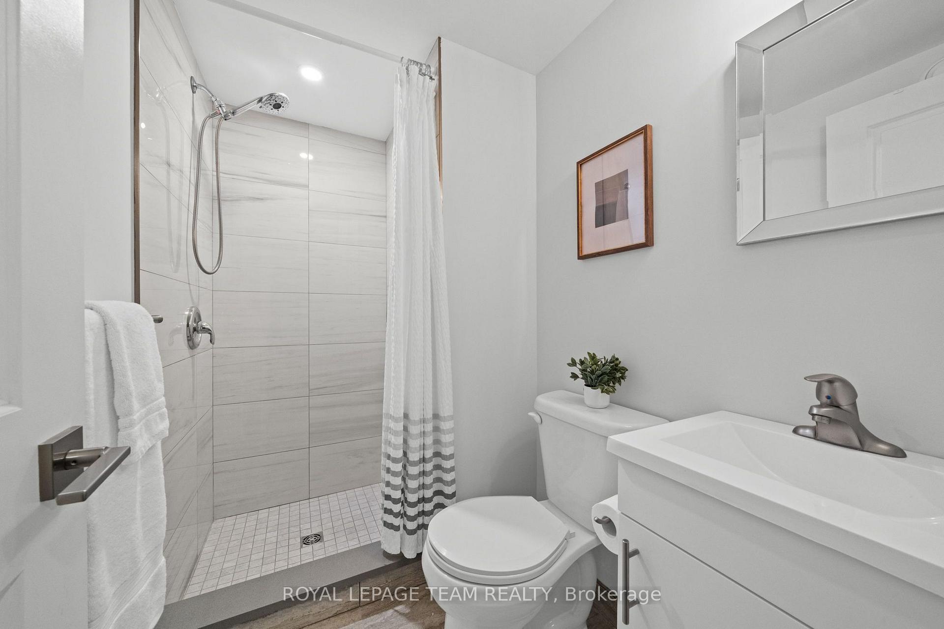 Photo 29 of 77 Juanita Avenue, Ottawa, Carp — HOMEH