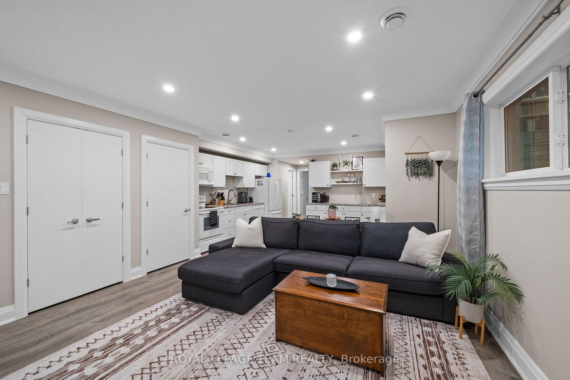 Photo 32 of 77 Juanita Avenue, Ottawa, Carp — HOMEH