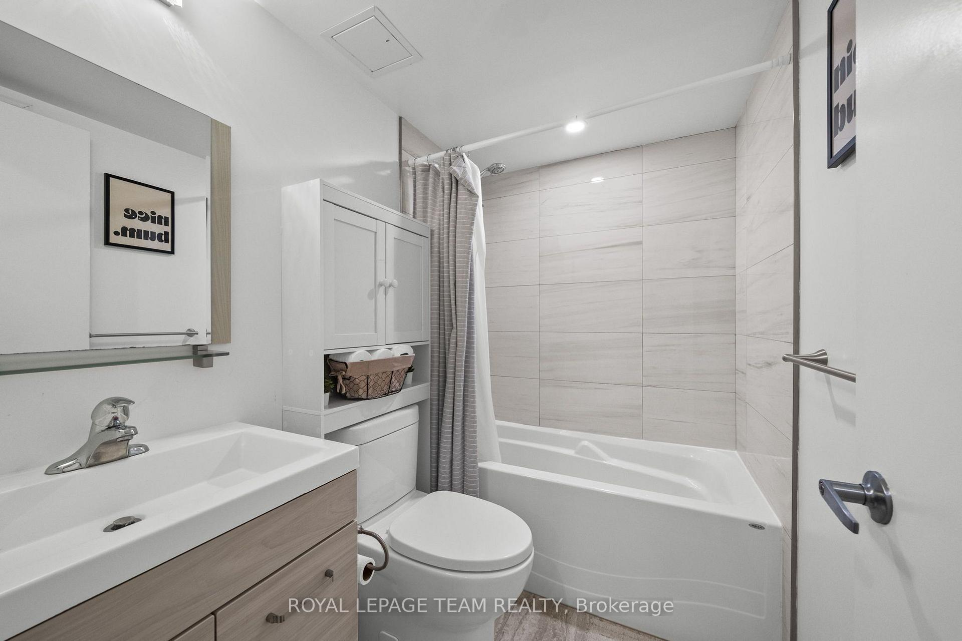Photo 39 of 77 Juanita Avenue, Ottawa, Carp — HOMEH