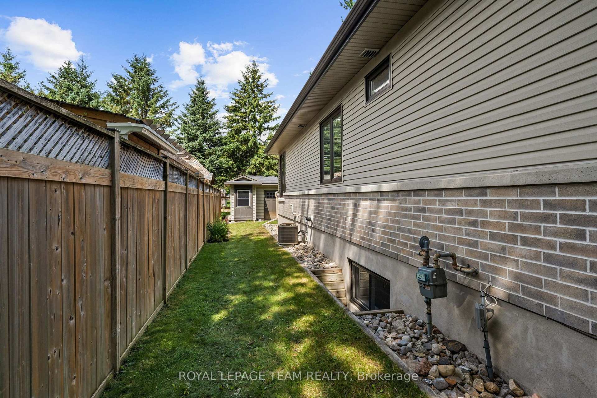 Photo 46 of 77 Juanita Avenue, Ottawa, Carp — HOMEH