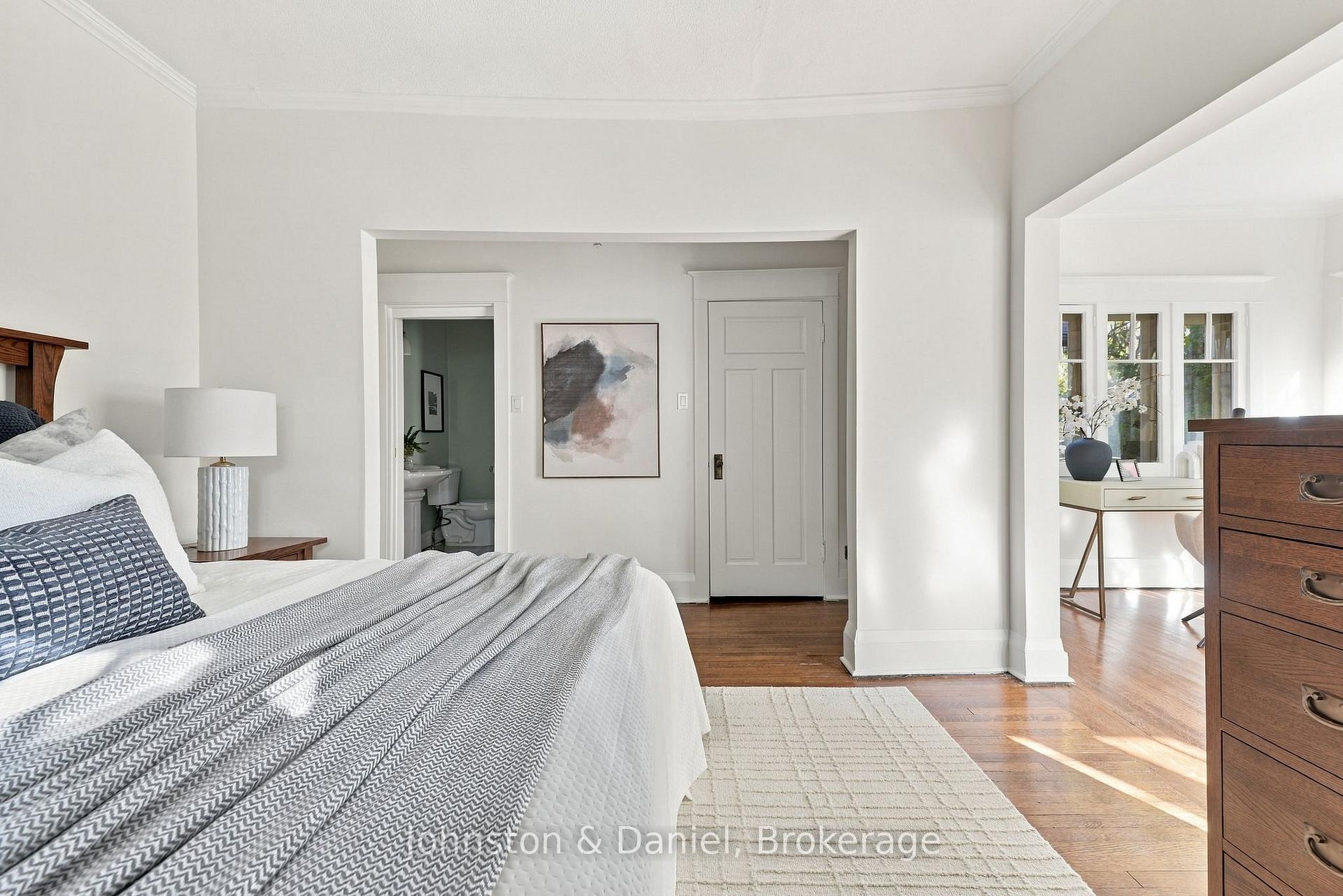 Photo 21 of 9 Stibbard Avenue, Toronto, Mount Pleasant East — HOMEH