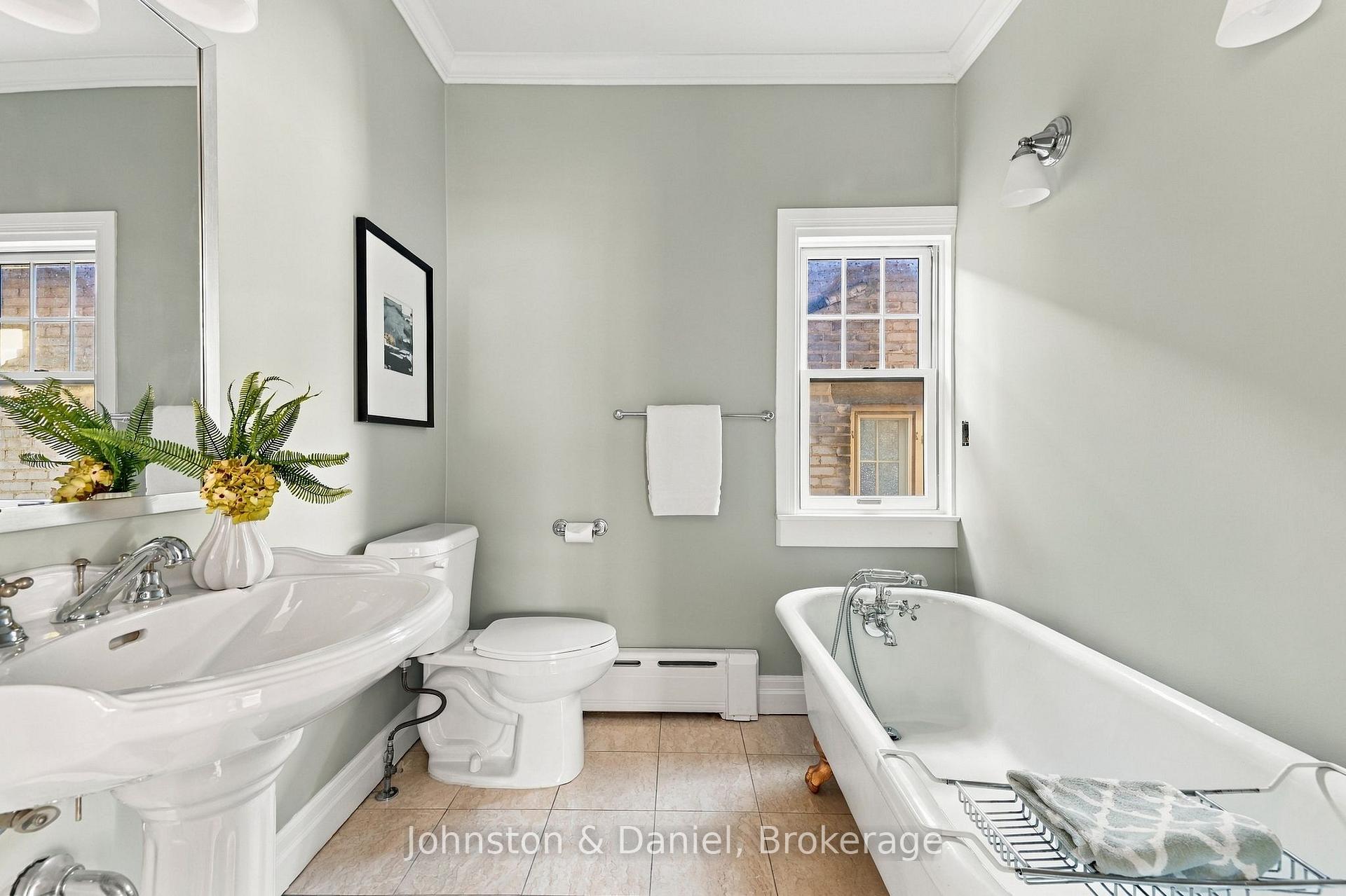 Photo 22 of 9 Stibbard Avenue, Toronto, Mount Pleasant East — HOMEH