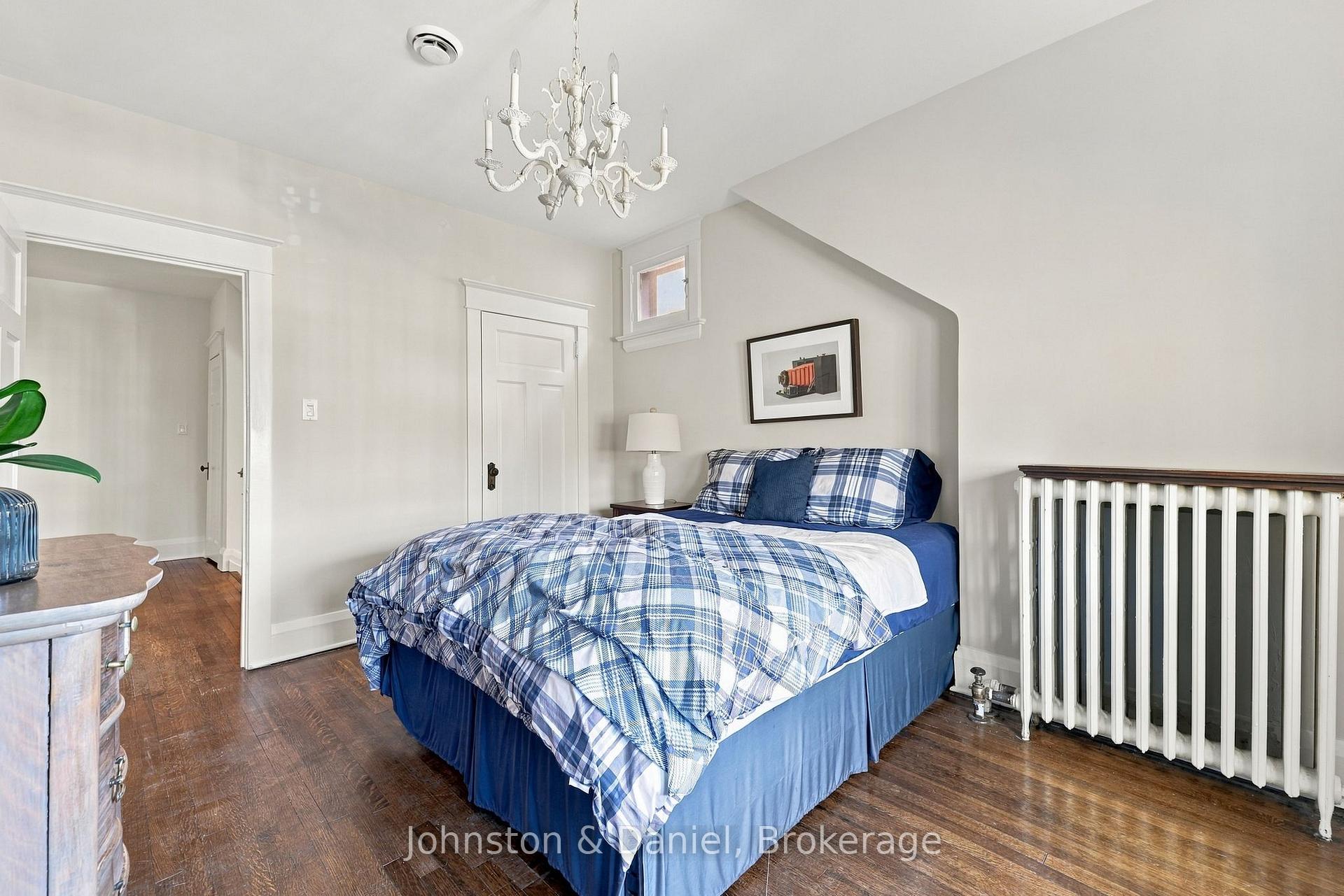 Photo 24 of 9 Stibbard Avenue, Toronto, Mount Pleasant East — HOMEH