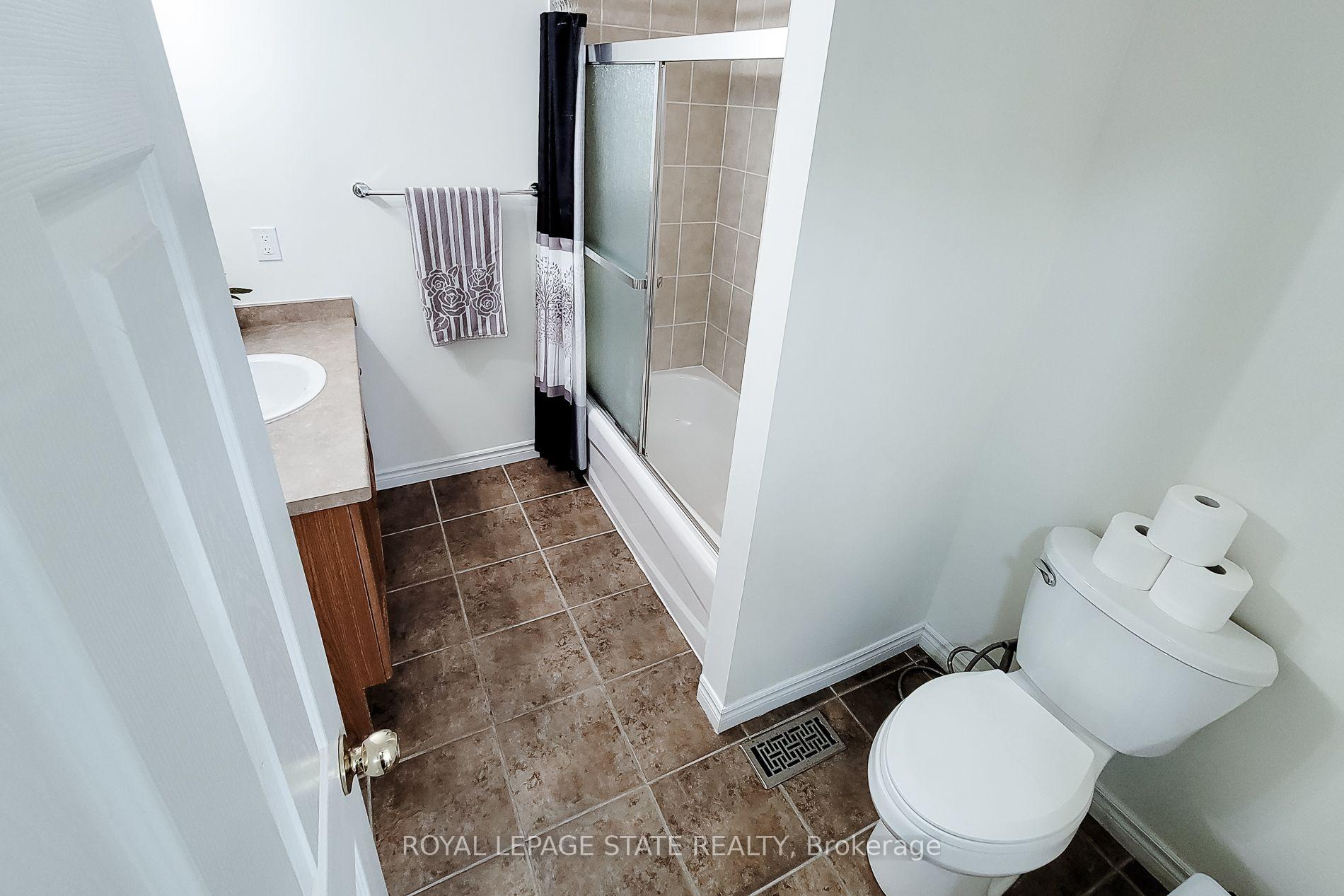 Photo 37 of 41 Vennio Lane, Hamilton, Barnstown — HOMEH