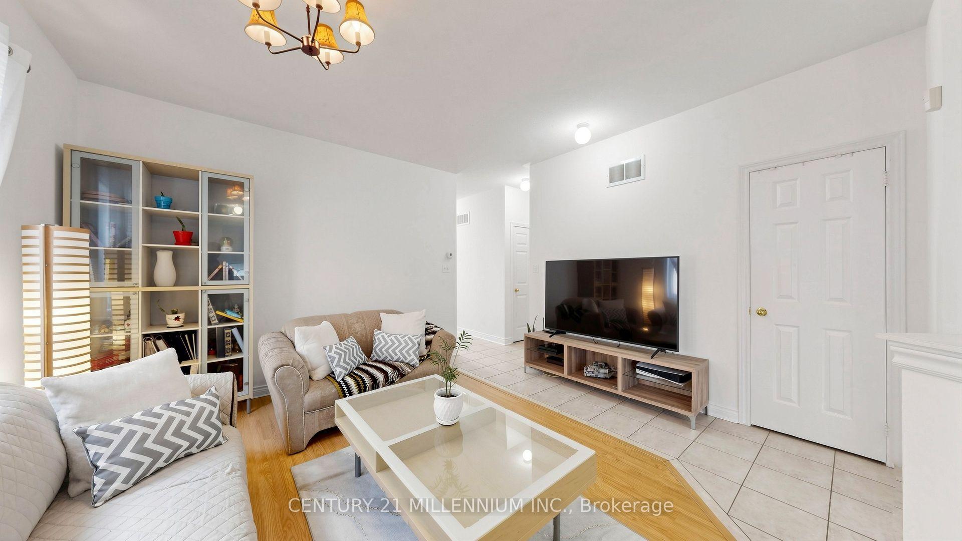 Photo 7 of 173 Fairhill Avenue, Brampton, Fletcher's Meadow — HOMEH