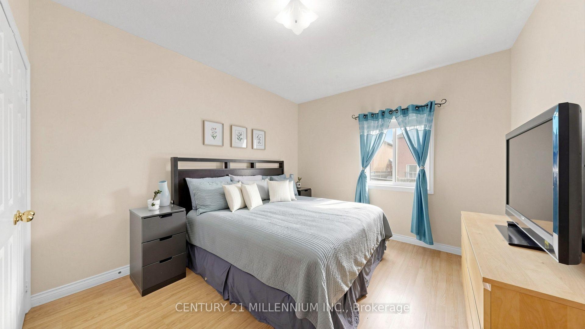 Photo 17 of 173 Fairhill Avenue, Brampton, Fletcher's Meadow — HOMEH