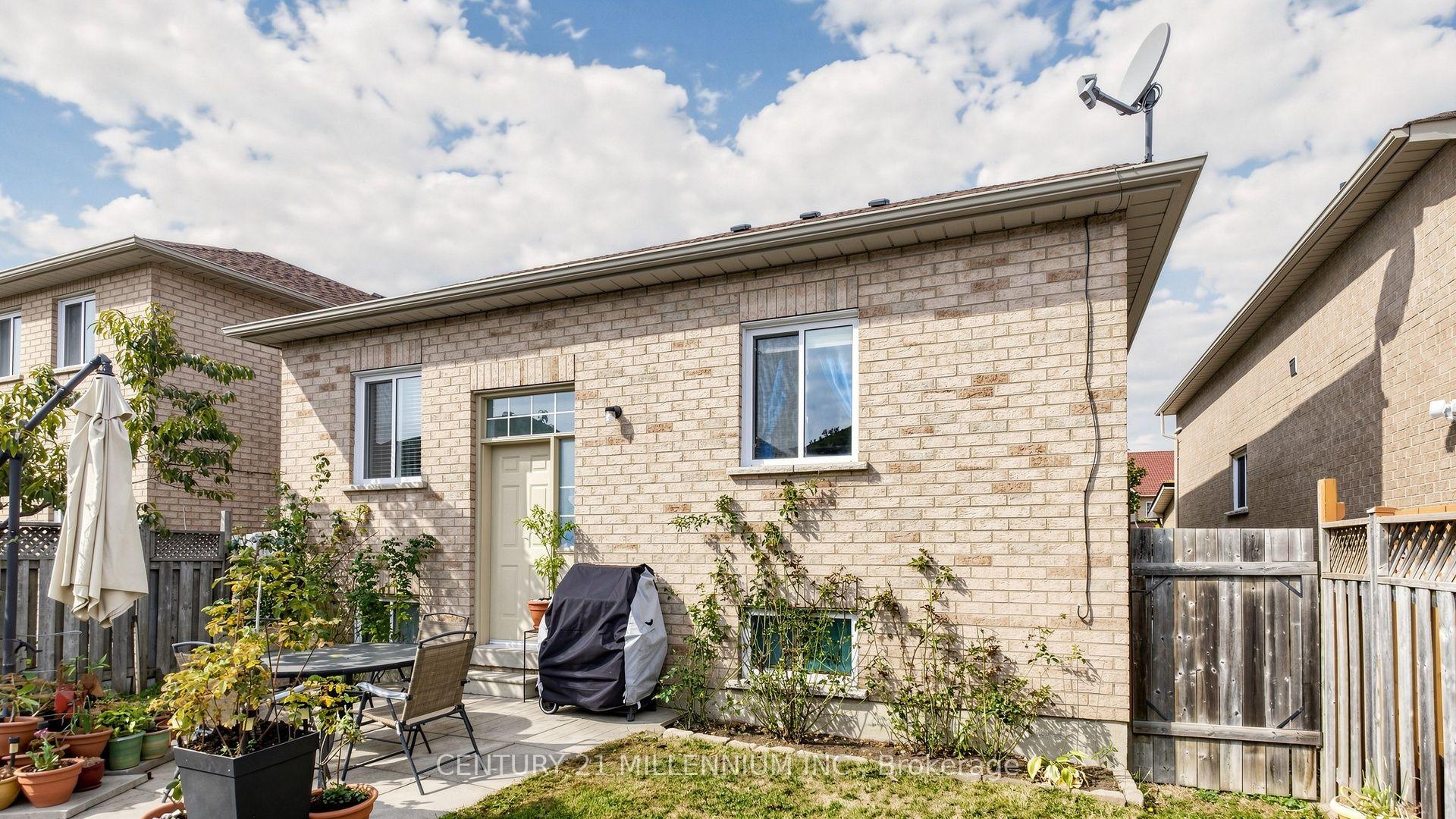 Photo 28 of 173 Fairhill Avenue, Brampton, Fletcher's Meadow — HOMEH