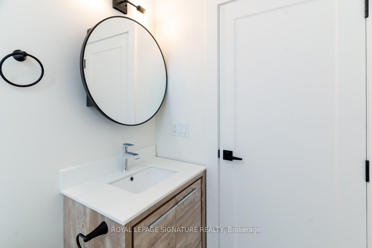 Photo 12 of Unit Main, 129 Kenilworth Avenue, Toronto, The Beaches — HOMEH