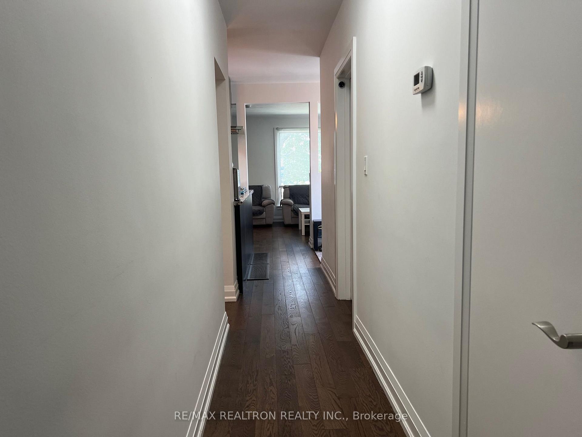 Photo 14 of 12 Paulart Drive, Etobicoke, Islington-City Centre West — HOMEH