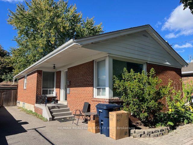 Photo 26 of 12 Paulart Drive, Etobicoke, Islington-City Centre West — HOMEH