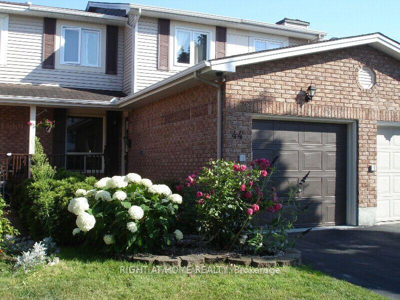 Photo 1 of 44 Burlington Crescent, Ottawa, Hunt Club Park/Greenboro — HOMEH