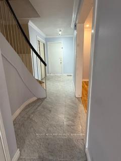 Photo 2 of 44 Burlington Crescent, Ottawa, Hunt Club Park/Greenboro — HOMEH