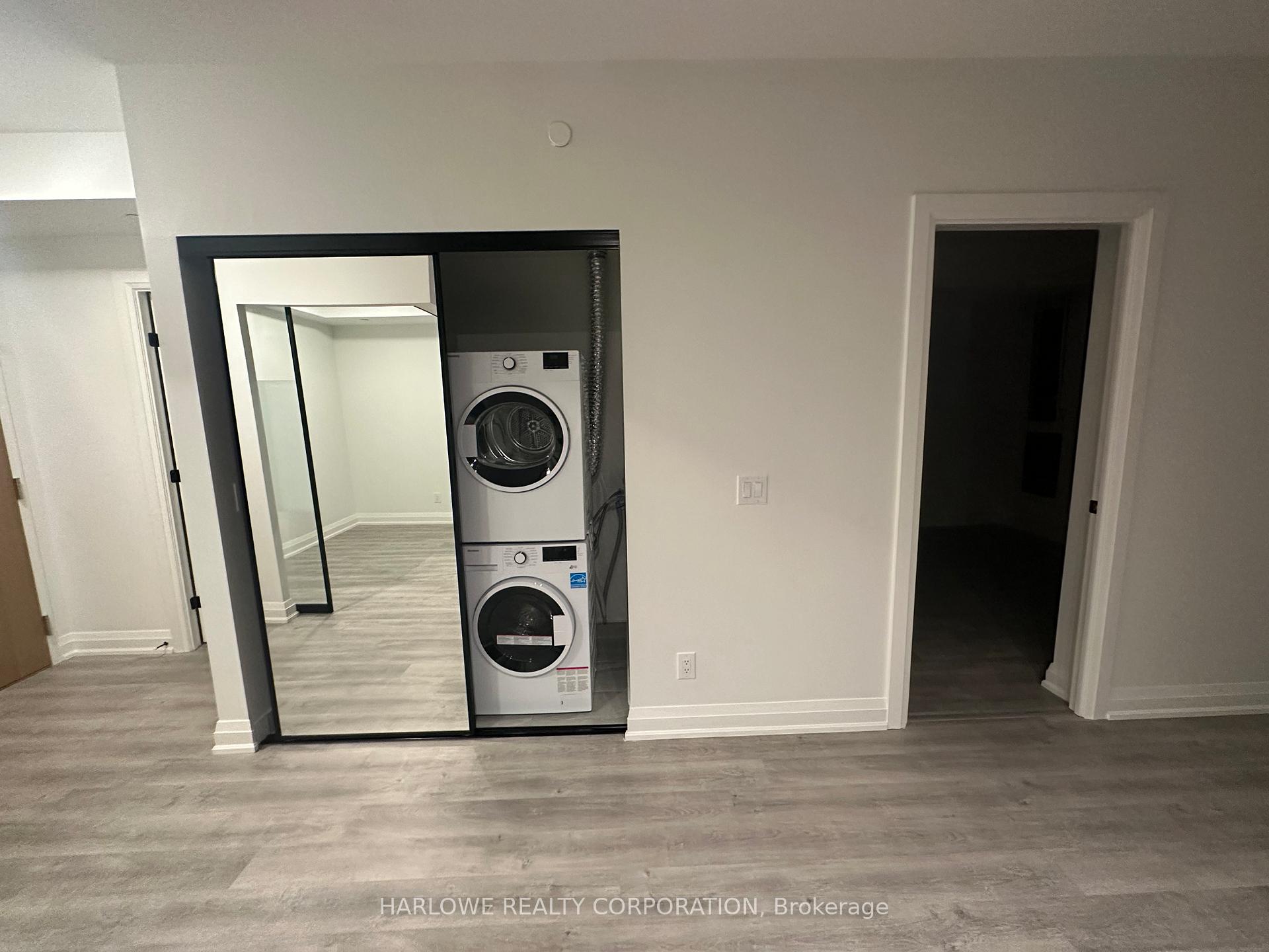 Photo 4 of Unit 209, 2369 Danforth Avenue, Toronto, East End-Danforth — HOMEH