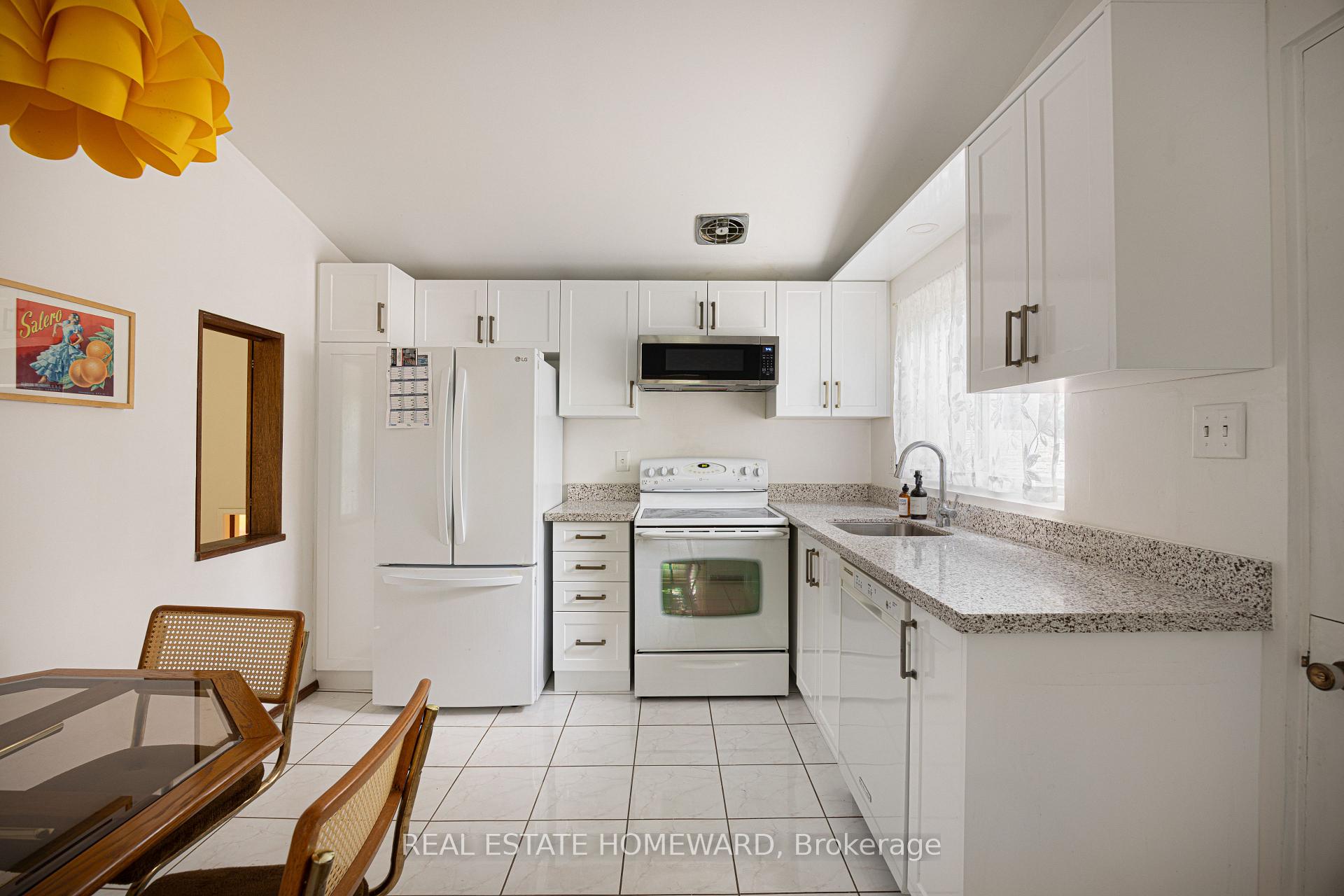 Photo 14 of 23 Norbury Crescent, Scarborough, Bendale — HOMEH