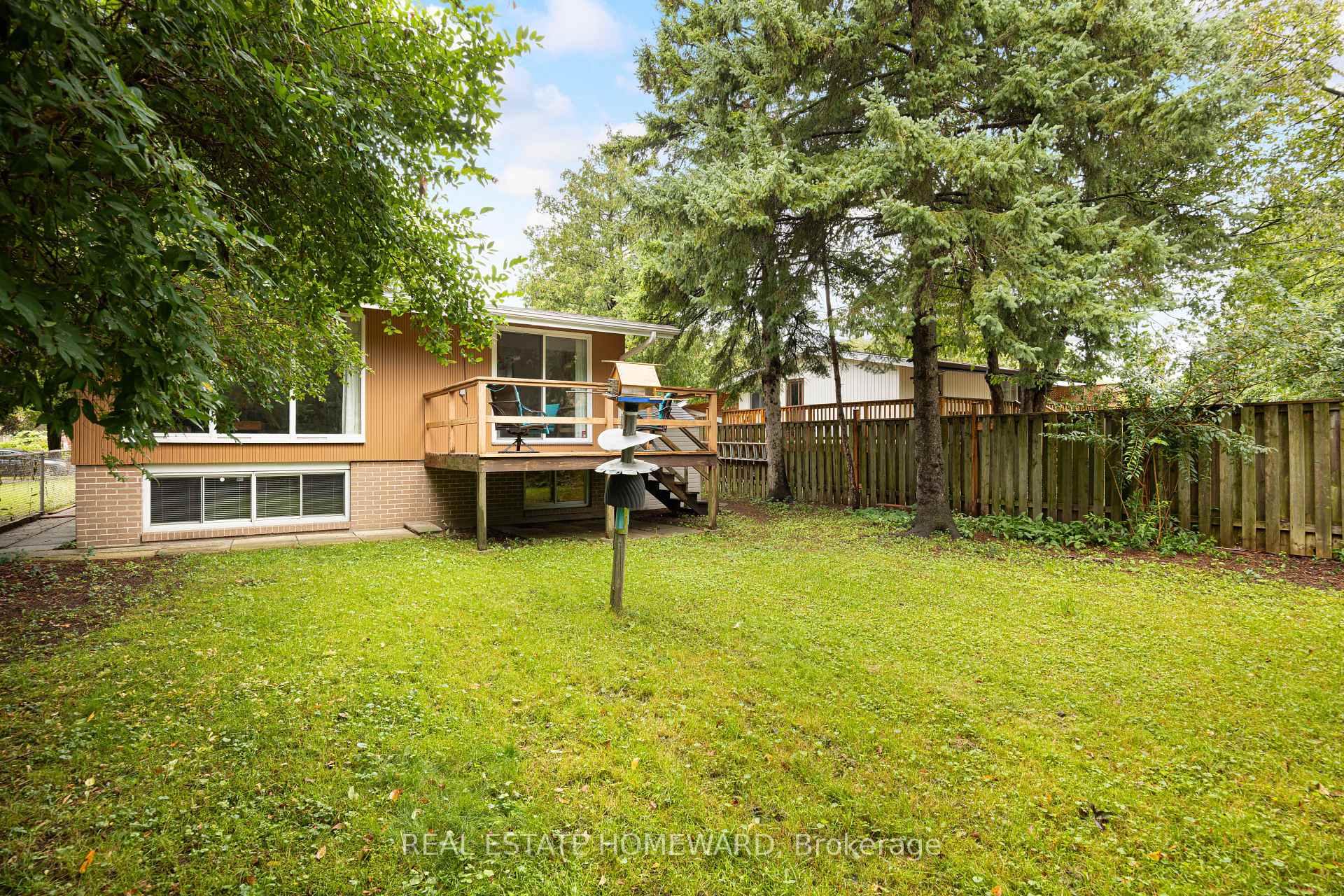 Photo 28 of 23 Norbury Crescent, Scarborough, Bendale — HOMEH