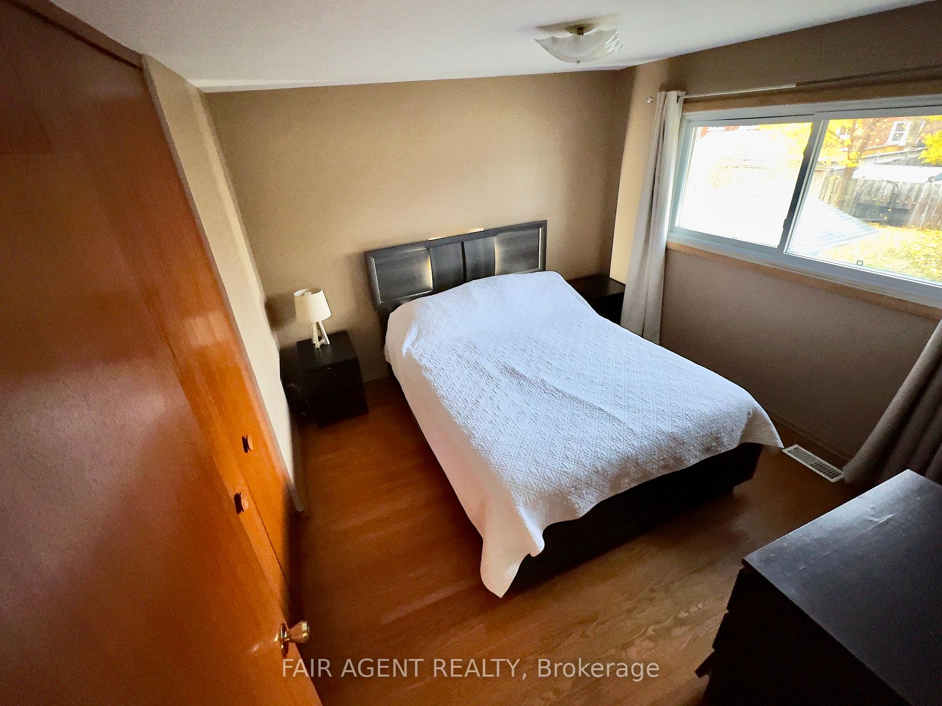 Photo 11 of 175 Fourth Avenue, Kitchener, Fairview/Kingsdale — HOMEH