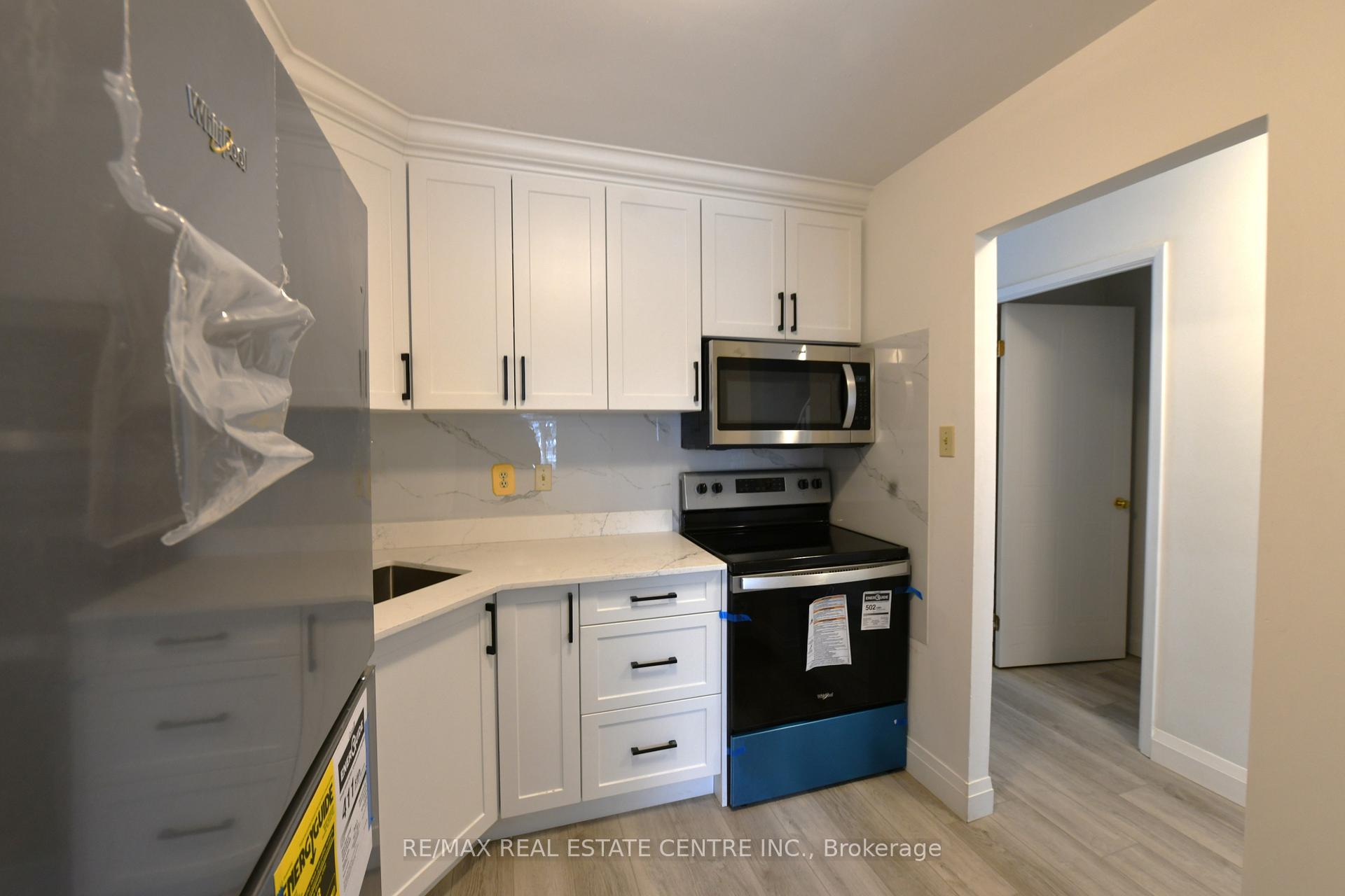 Photo 7 of Unit 111, 1247 Huron Street, London, East C — HOMEH