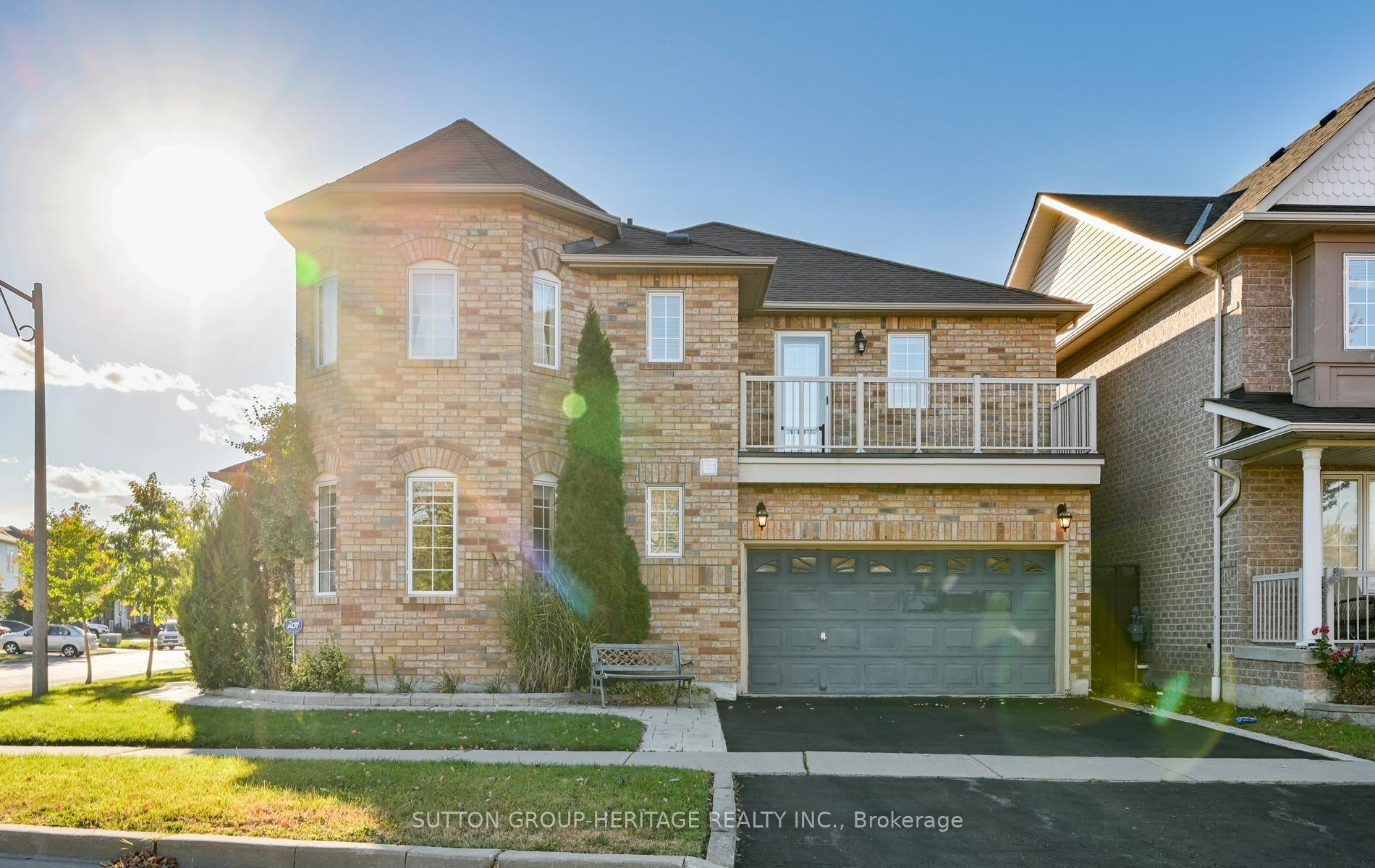 Photo 2 of 2 Beadle Drive, Ajax, South East — HOMEH