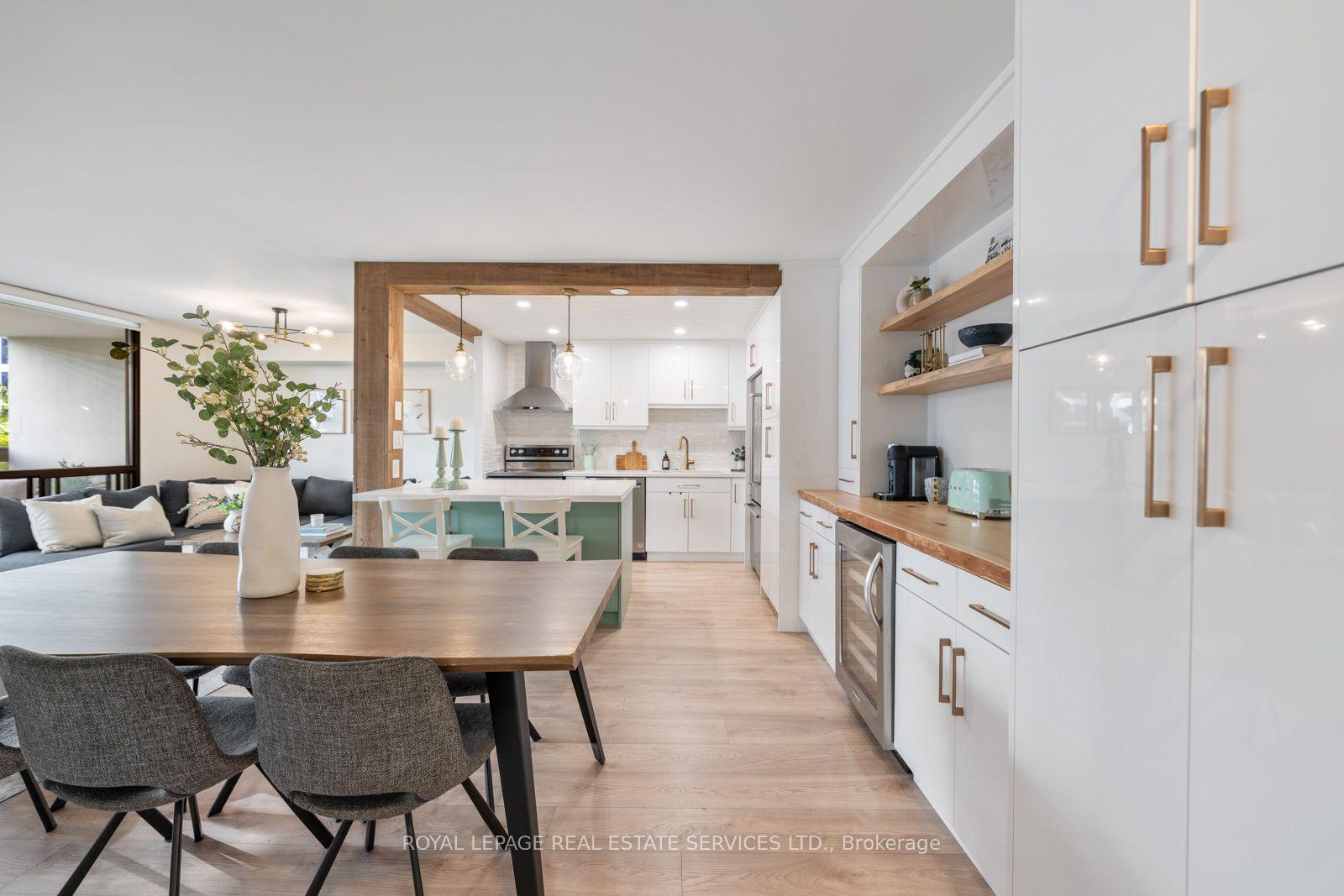 Photo 2 of Unit 309, 80 Quebec Avenue, Toronto, High Park North — HOMEH