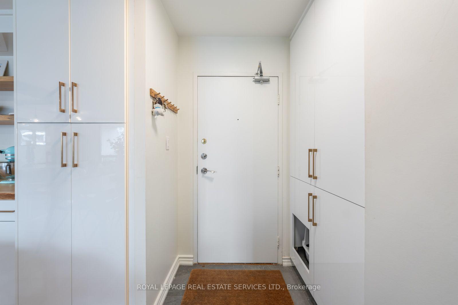 Photo 22 of Unit 309, 80 Quebec Avenue, Toronto, High Park North — HOMEH