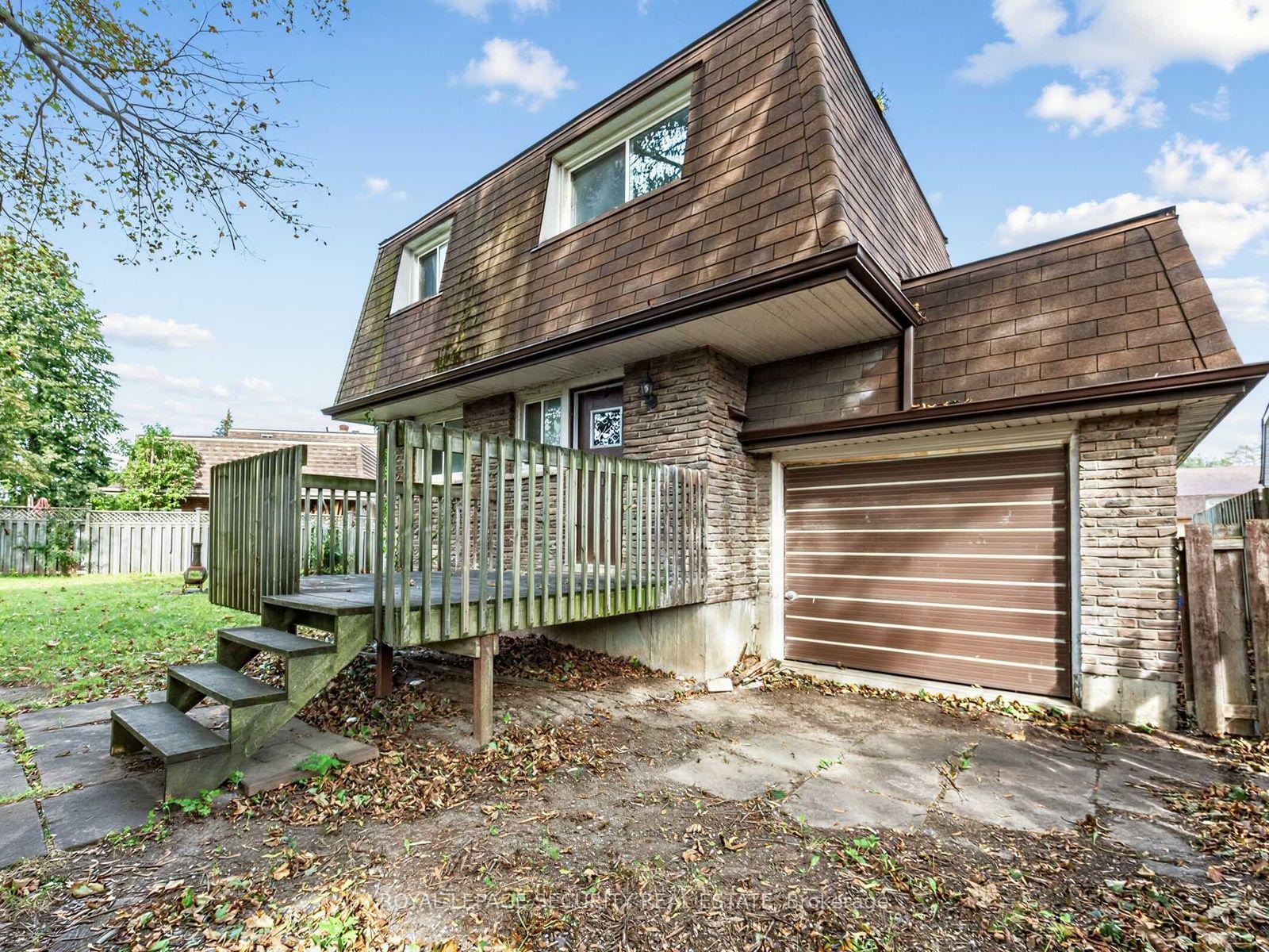 Photo 4 of 22 Harper Court, Whitby, Lynde Creek — HOMEH