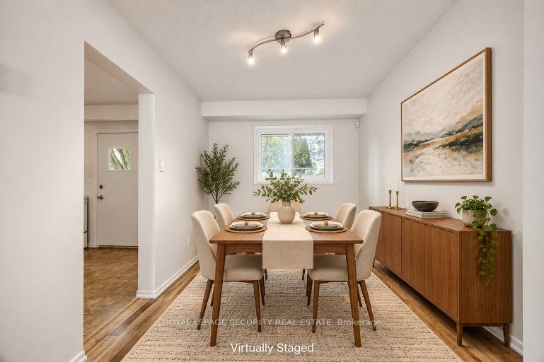 Photo 12 of 22 Harper Court, Whitby, Lynde Creek — HOMEH
