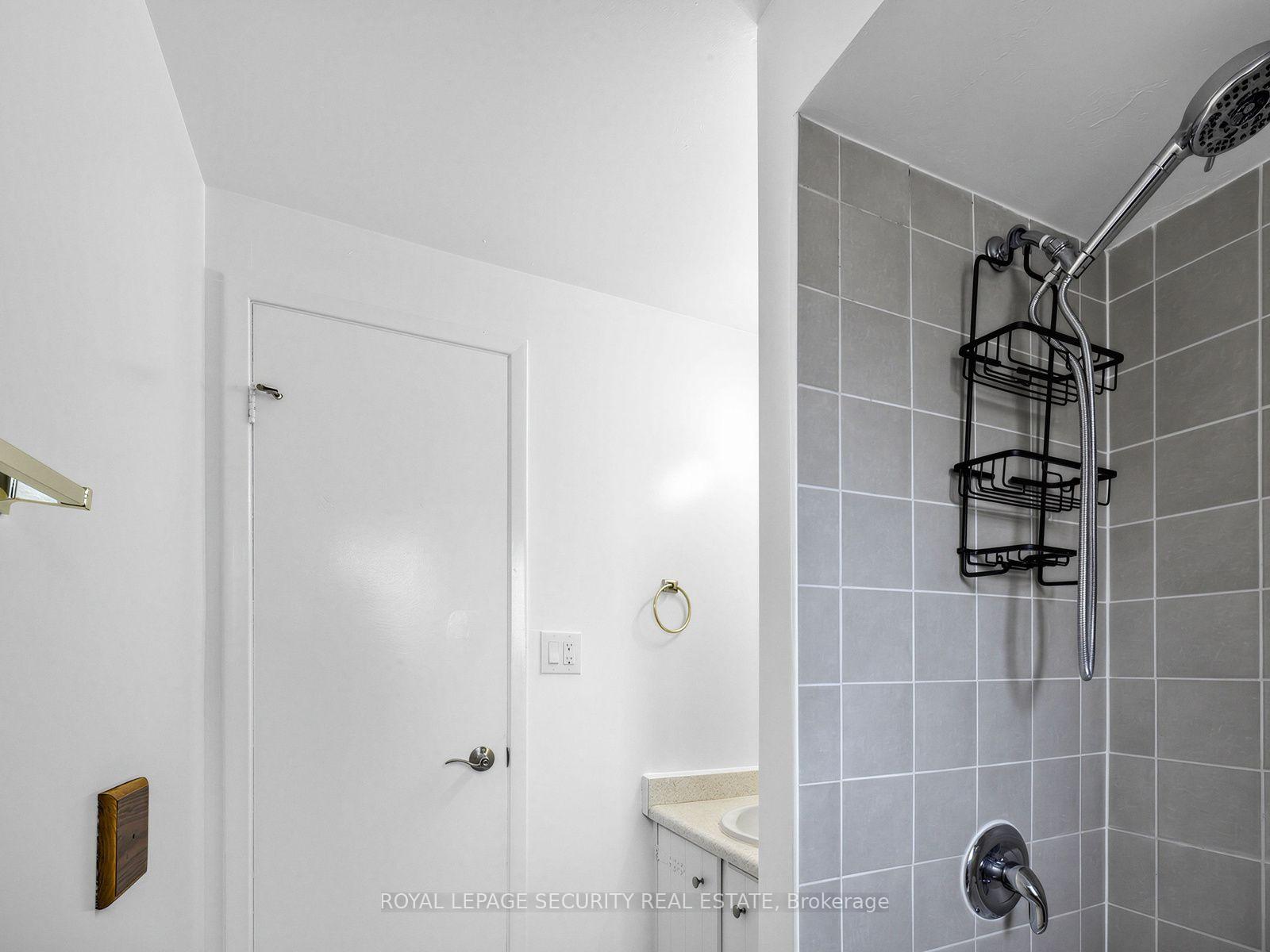 Photo 27 of 22 Harper Court, Whitby, Lynde Creek — HOMEH