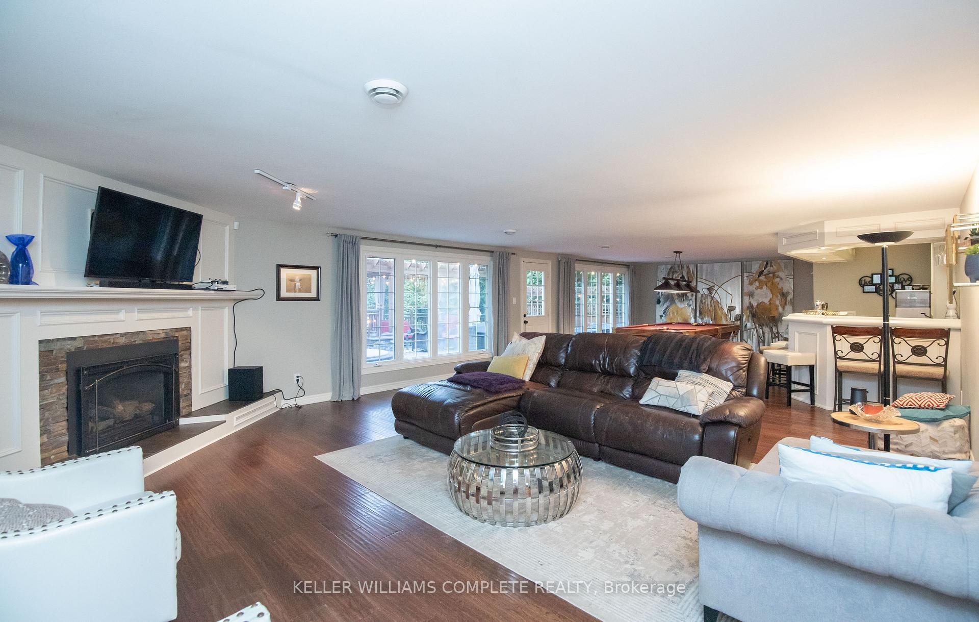 Photo 20 of 110 First Road W, Hamilton, Stoney Creek — HOMEH