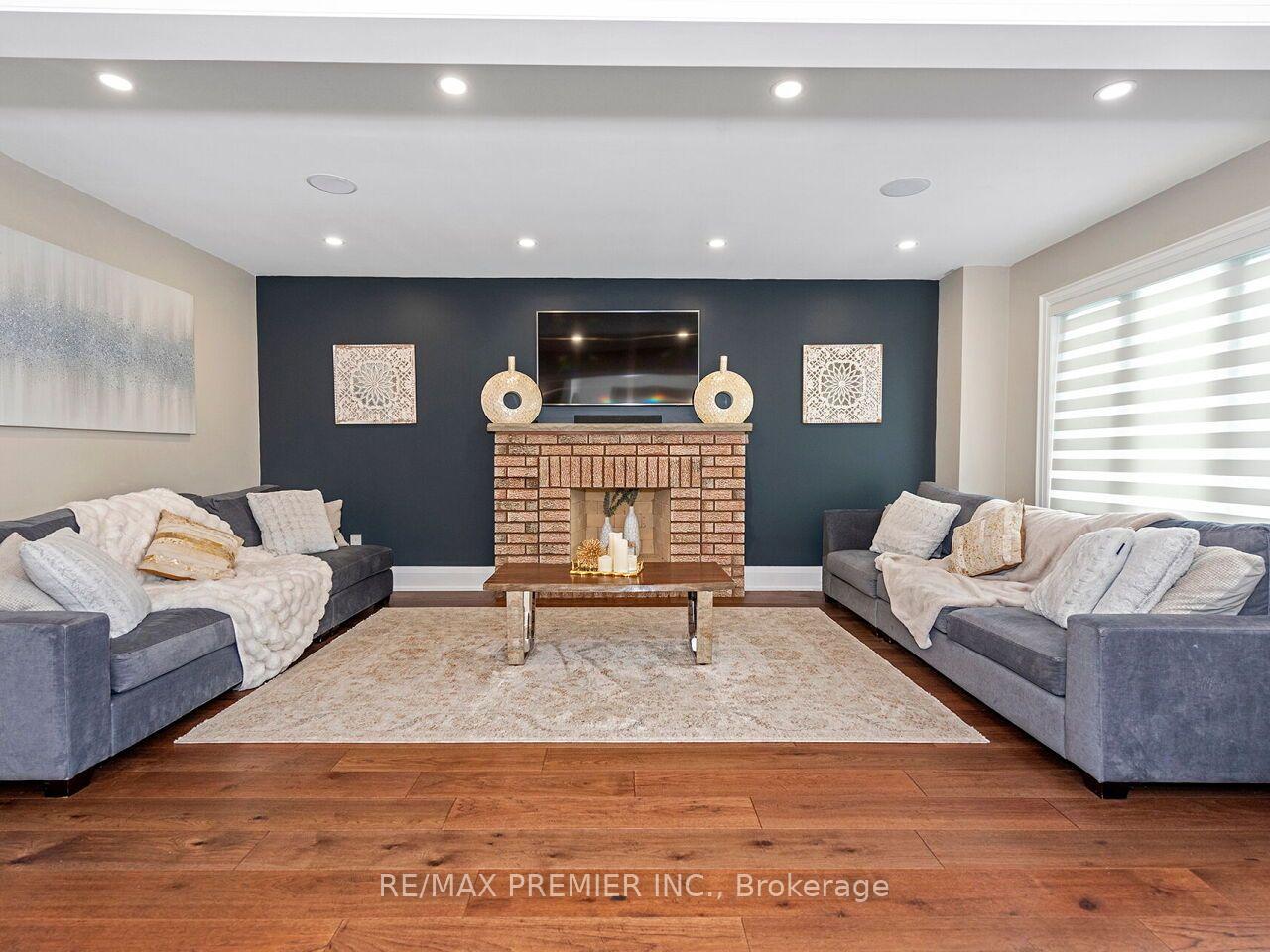 Photo 6 of 38 Spring Town Road, Vaughan, East Woodbridge — HOMEH