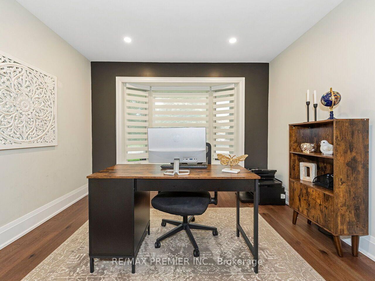Photo 19 of 38 Spring Town Road, Vaughan, East Woodbridge — HOMEH