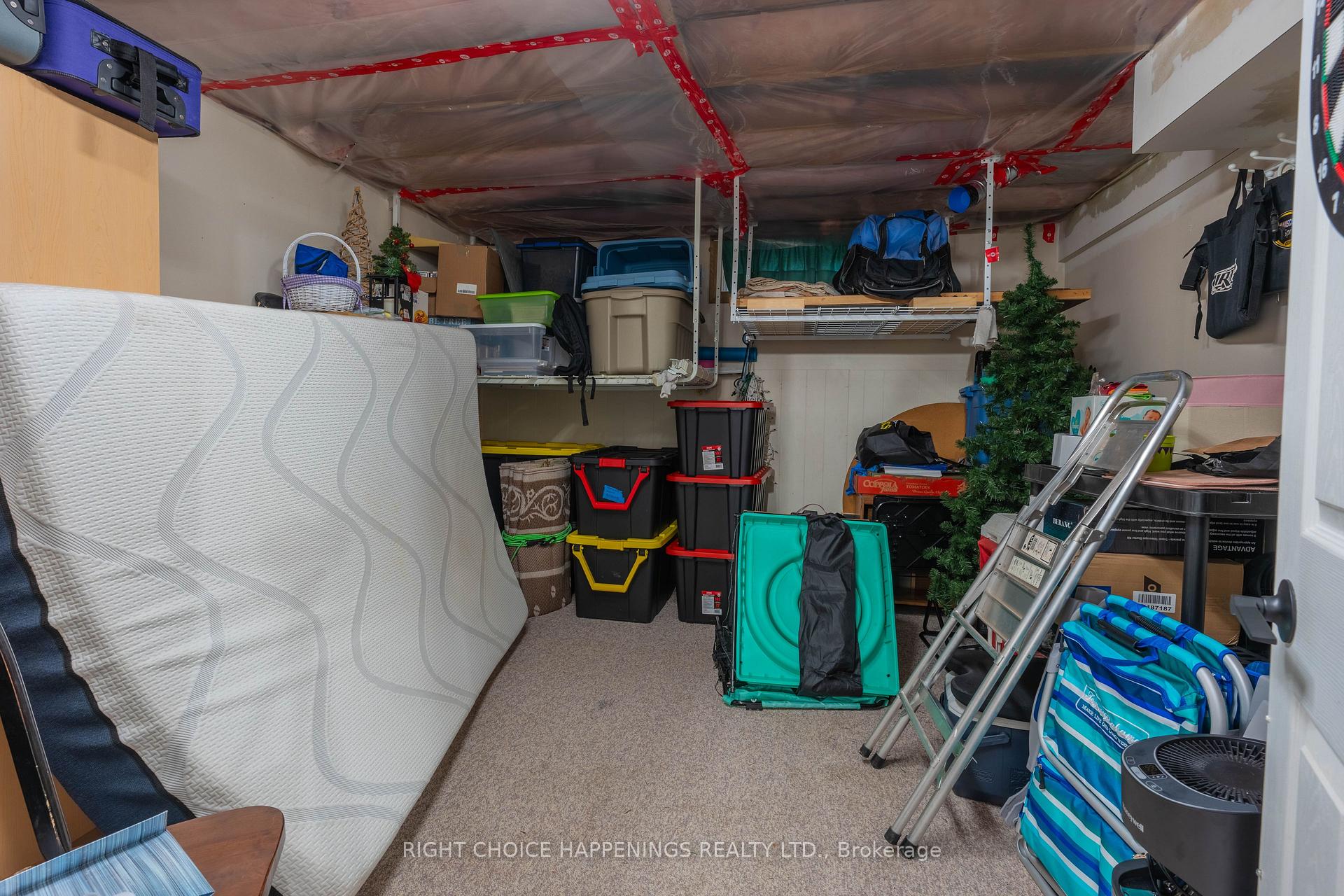 Photo 14 of 10 Newleaf Crescent, Welland, N. Welland — HOMEH