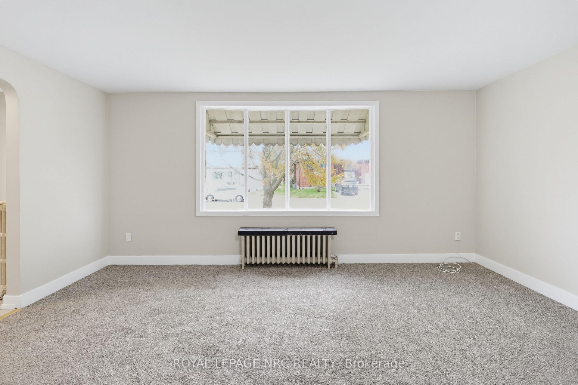 Photo 9 of 536 Fielden Avenue, Port Colborne, Main Street — HOMEH