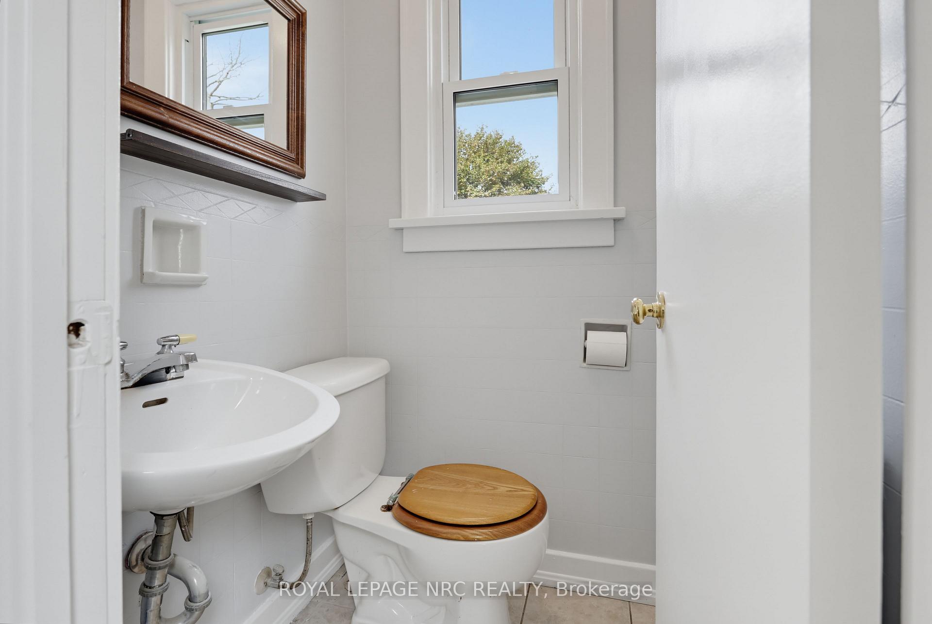 Photo 17 of 536 Fielden Avenue, Port Colborne, Main Street — HOMEH
