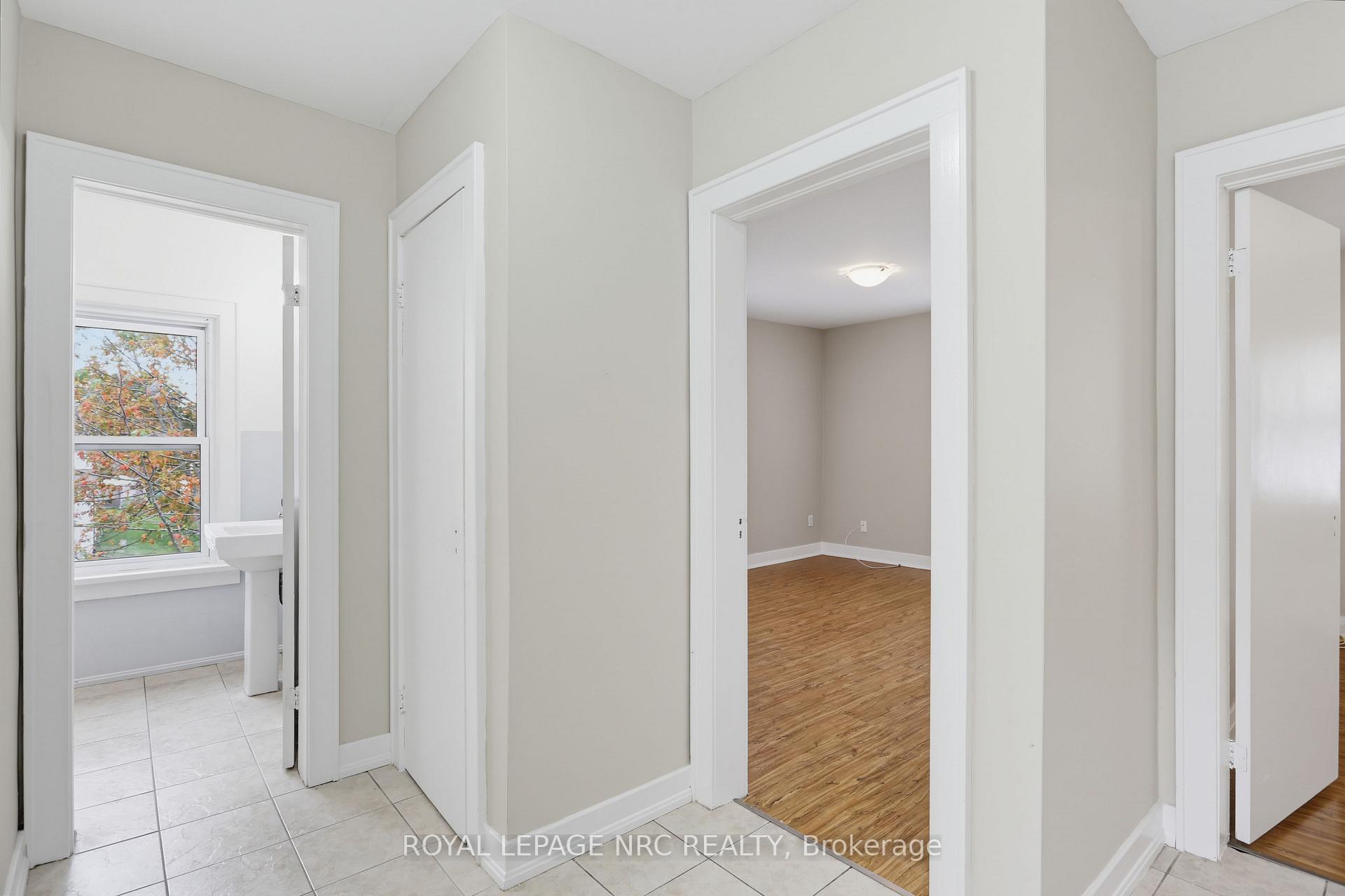Photo 18 of 536 Fielden Avenue, Port Colborne, Main Street — HOMEH
