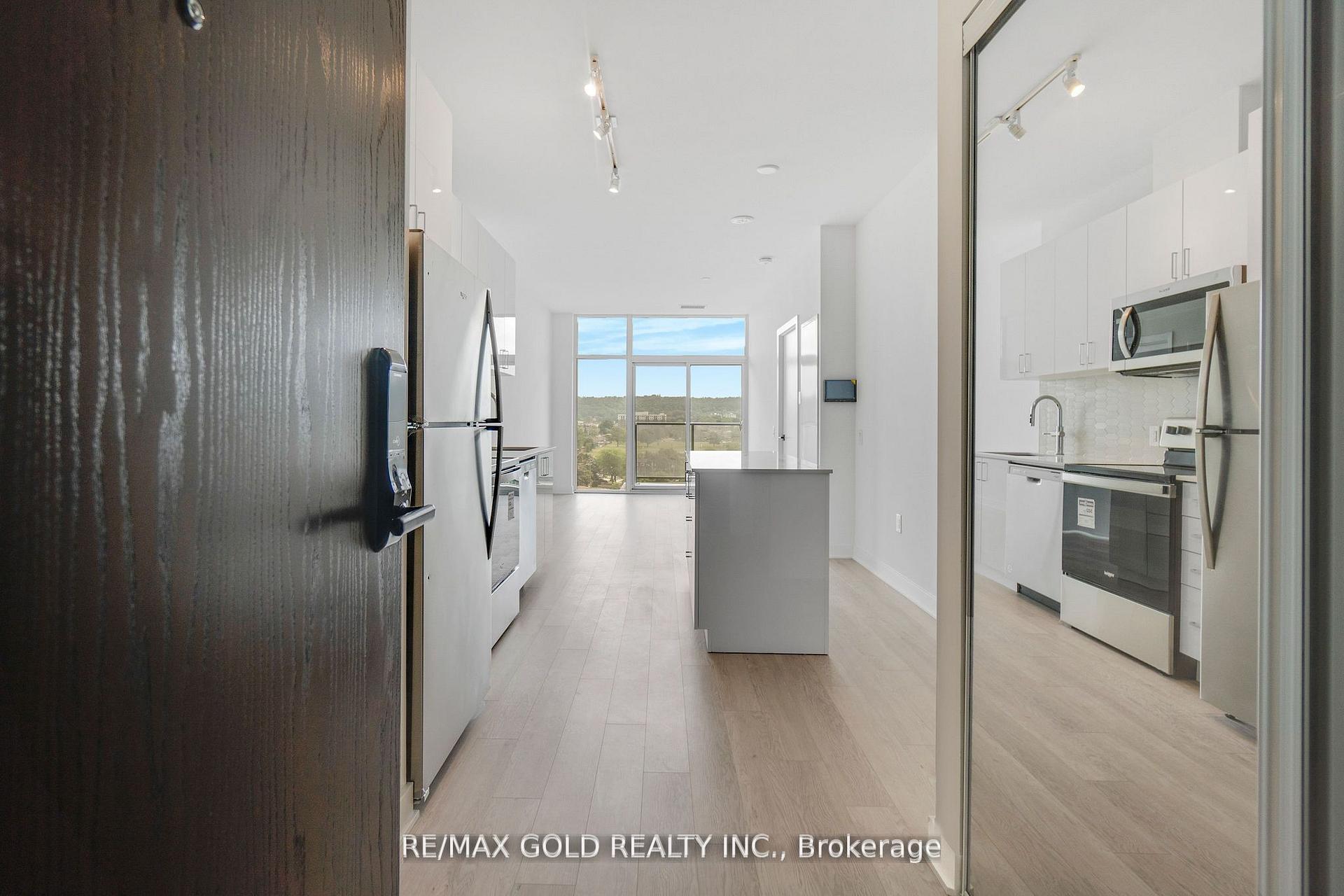 Photo 4 of Unit 803, 2782 Barton Street E, Hamilton, Riverdale — HOMEH