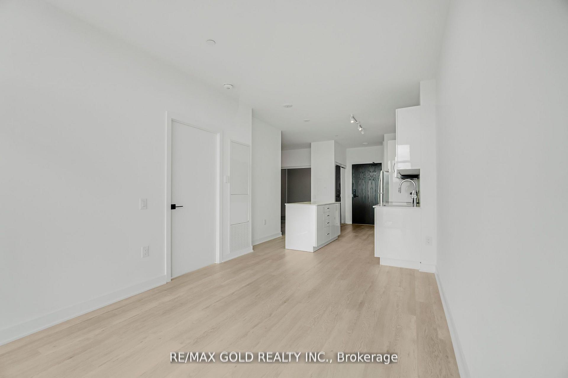 Photo 17 of Unit 803, 2782 Barton Street E, Hamilton, Riverdale — HOMEH