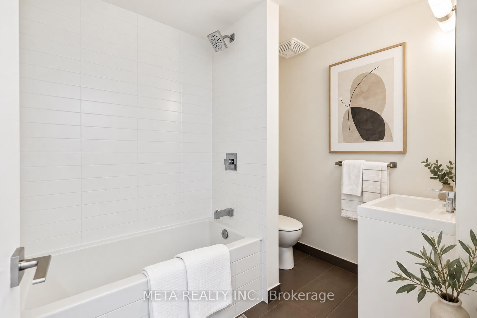 Photo 11 of Unit Ph703, 130 Rusholme Road, Toronto, Dufferin Grove — HOMEH