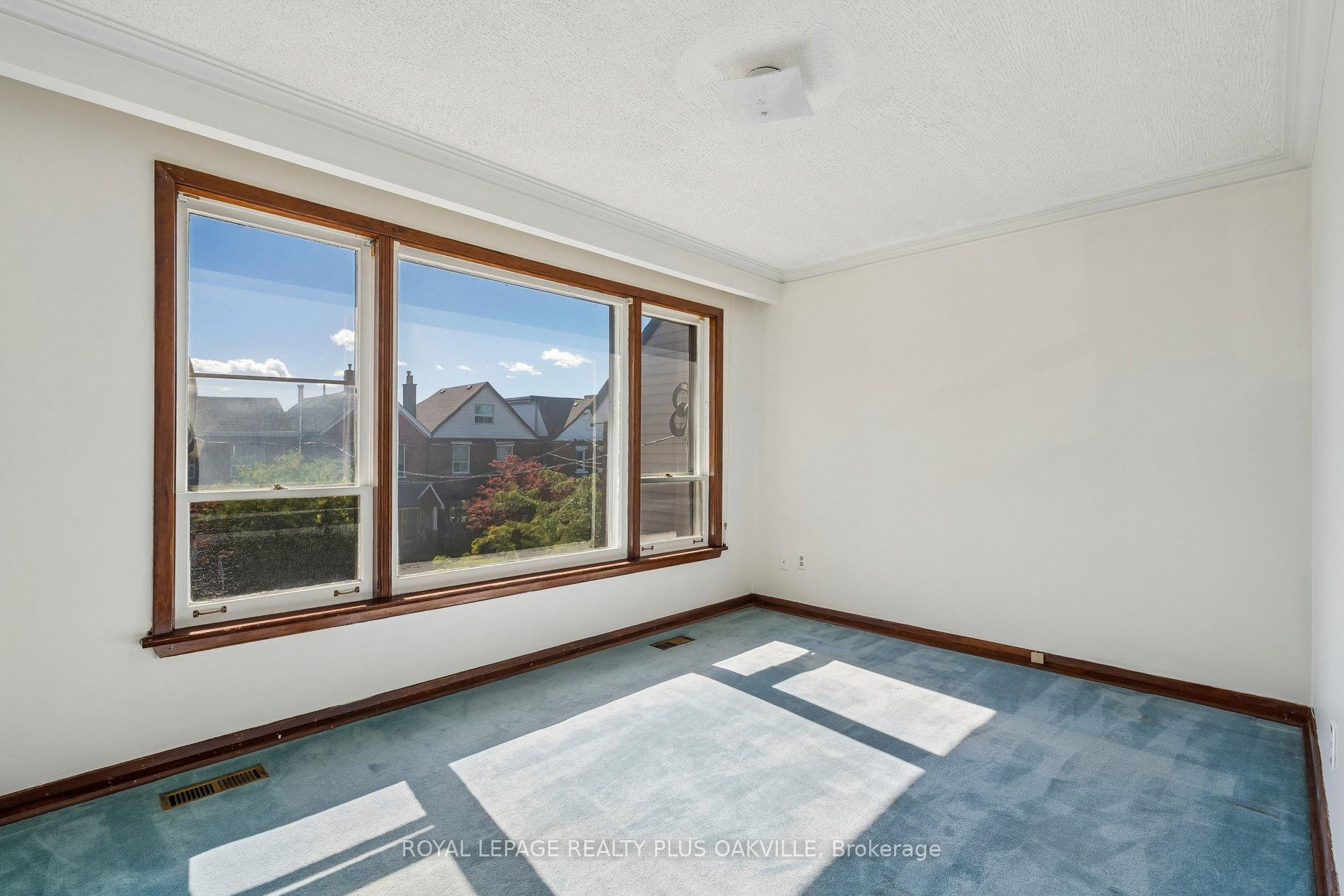Photo 20 of 72a Lindsey Avenue, Toronto, Dufferin Grove — HOMEH