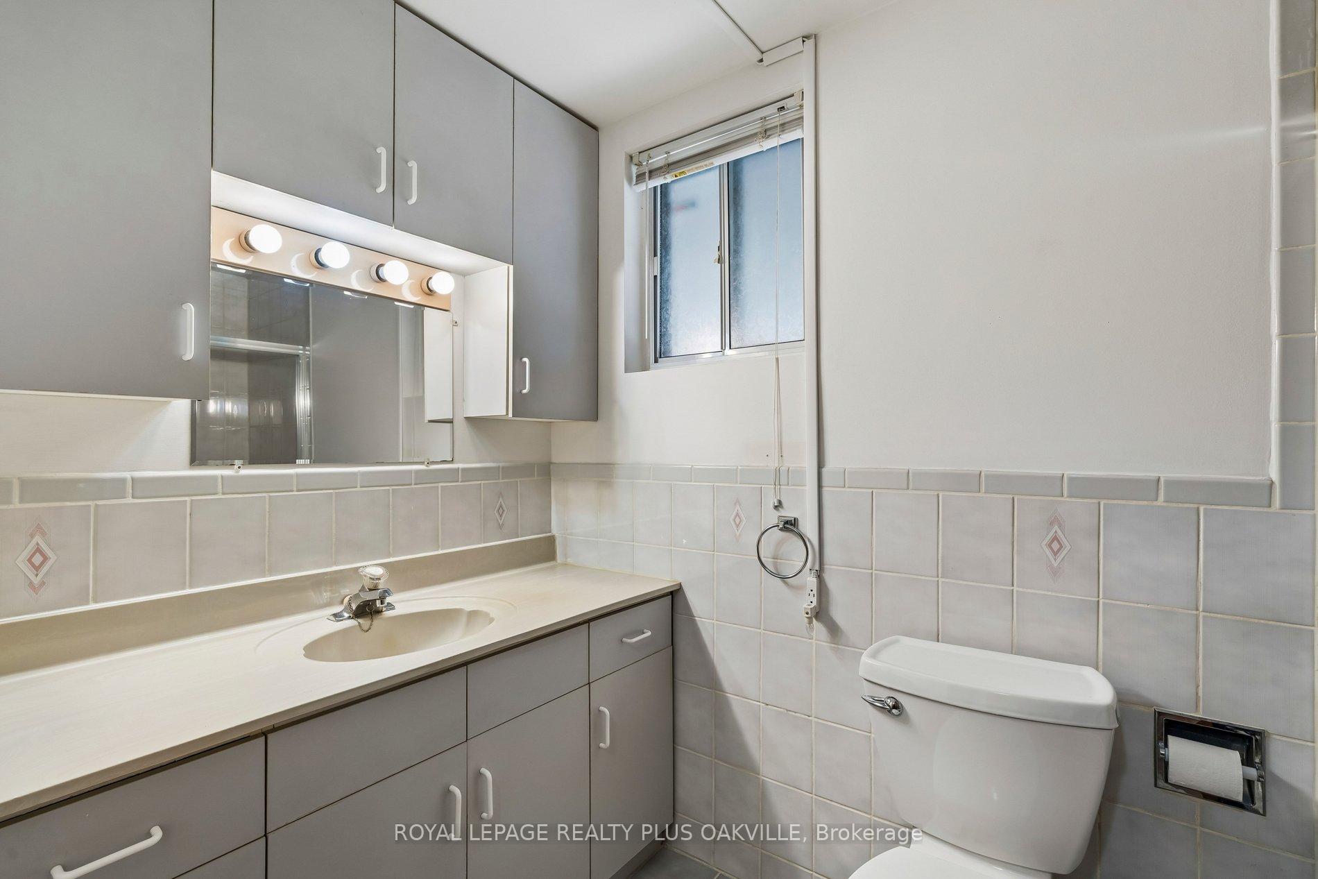 Photo 40 of 72a Lindsey Avenue, Toronto, Dufferin Grove — HOMEH